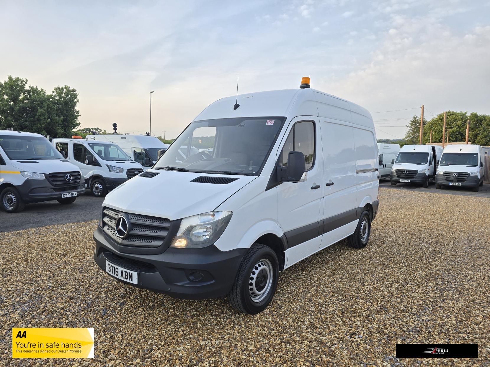 Mercedes-Benz Sprinter Sprinter 2.1 313 CDi Panel Van 4dr Diesel Manual RWD L1 H3 (222 g/km, 129 bhp)