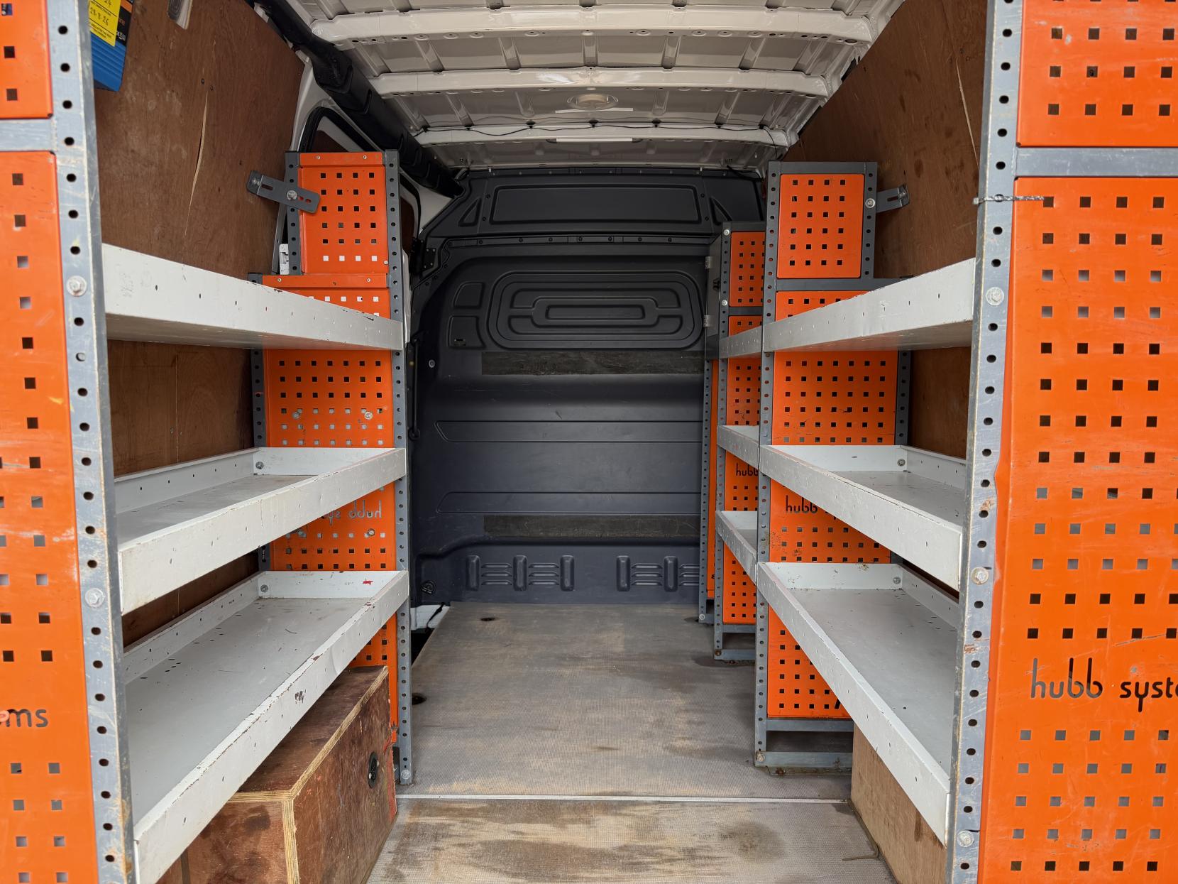2022 Mercedes-Benz Sprinter 2.0 315 CDI Progressive Panel Van 5dr Diesel Manual RWD L2 H2 Euro 6 (s/s) (150 ps) - Thumbnail 30