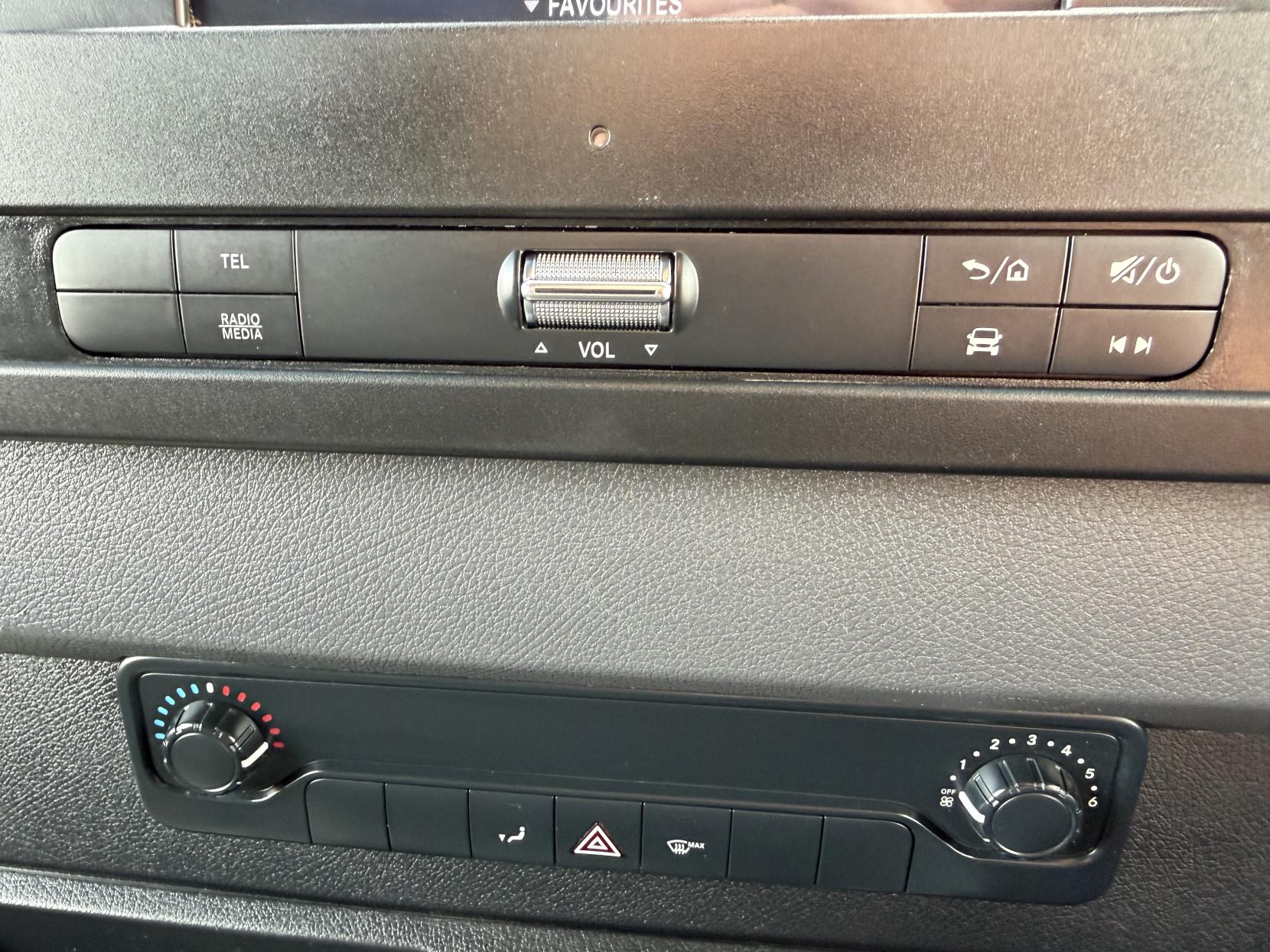 2022 Mercedes-Benz Sprinter 2.0 315 CDI Progressive Panel Van 5dr Diesel Manual RWD L2 H2 Euro 6 (s/s) (150 ps) - Thumbnail 40