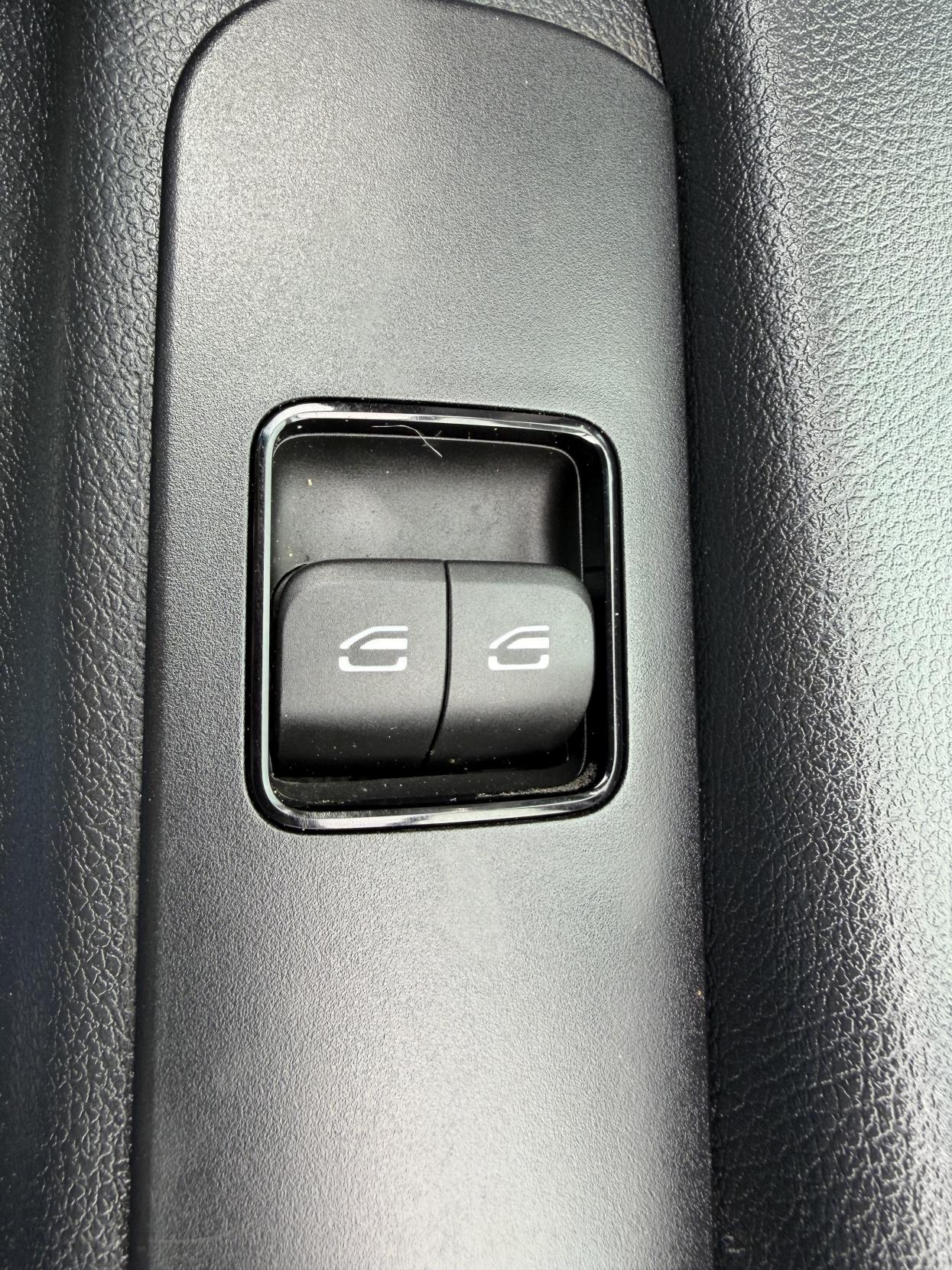 2022 Mercedes-Benz Sprinter 2.0 315 CDI Progressive Panel Van 5dr Diesel Manual RWD L2 H2 Euro 6 (s/s) (150 ps) - Thumbnail 36