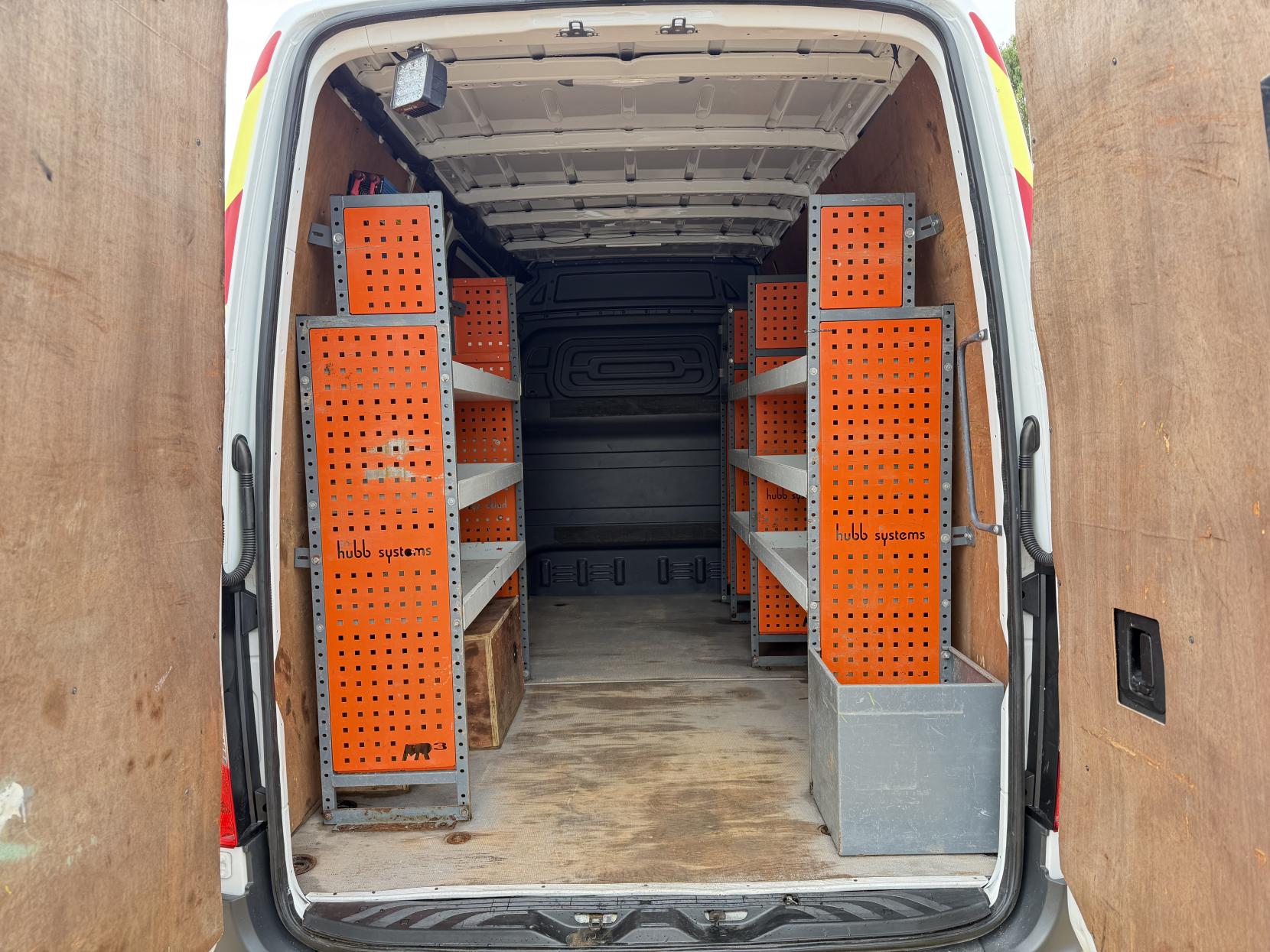 2022 Mercedes-Benz Sprinter 2.0 315 CDI Progressive Panel Van 5dr Diesel Manual RWD L2 H2 Euro 6 (s/s) (150 ps) - Thumbnail 3