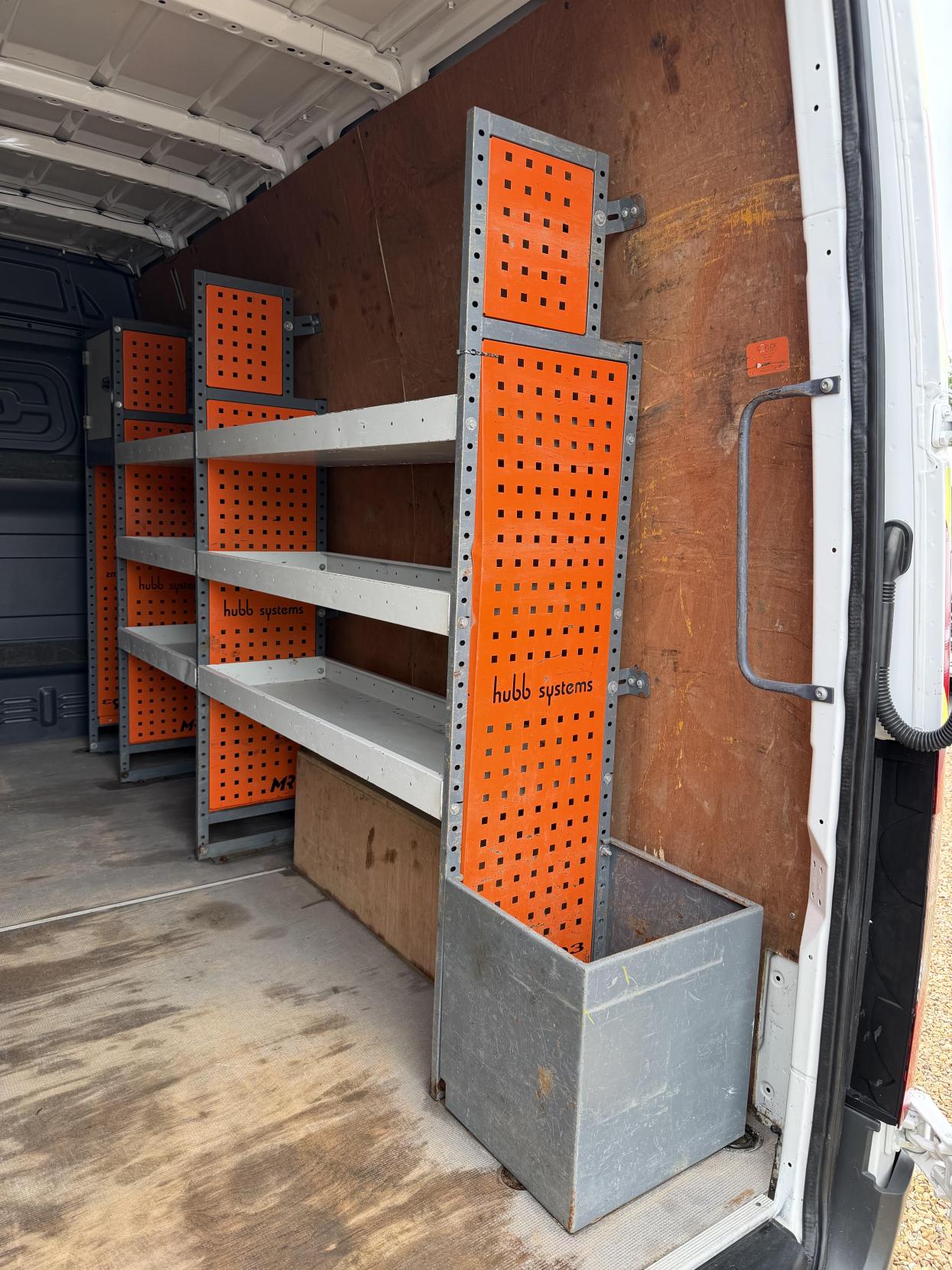 2022 Mercedes-Benz Sprinter 2.0 315 CDI Progressive Panel Van 5dr Diesel Manual RWD L2 H2 Euro 6 (s/s) (150 ps) - Thumbnail 29