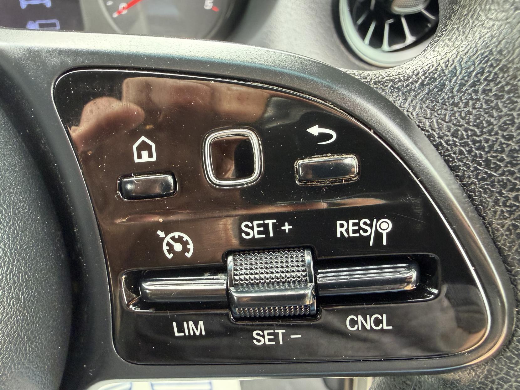 2022 Mercedes-Benz Sprinter 2.0 315 CDI Progressive Panel Van 5dr Diesel Manual RWD L2 H2 Euro 6 (s/s) (150 ps) - Thumbnail 37