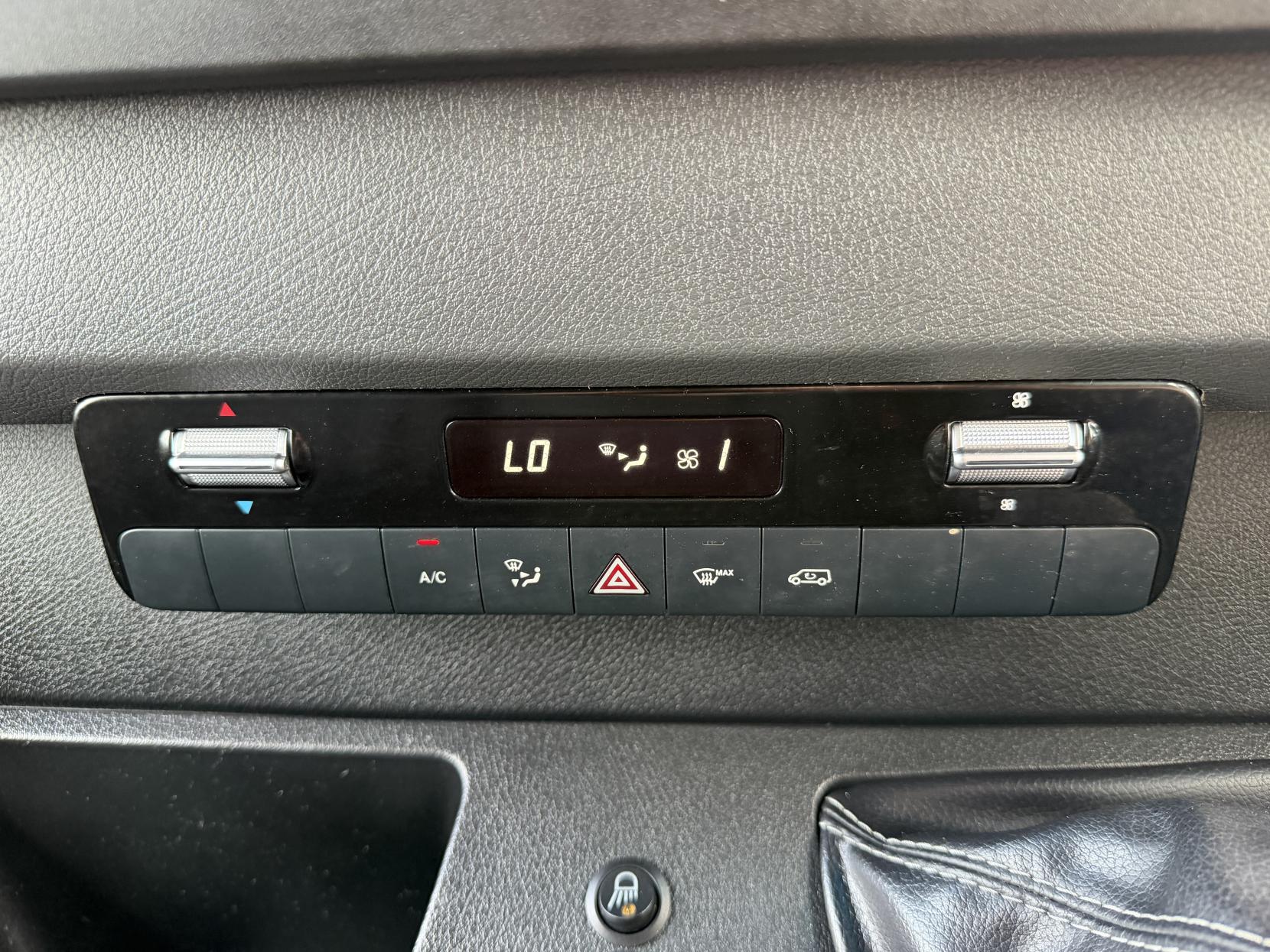 2021 Mercedes-Benz Sprinter 2.1 316 CDI Progressive Panel Van 5dr Diesel Manual RWD L2 H2 Euro 6 (s/s) (163 ps) - Thumbnail 23