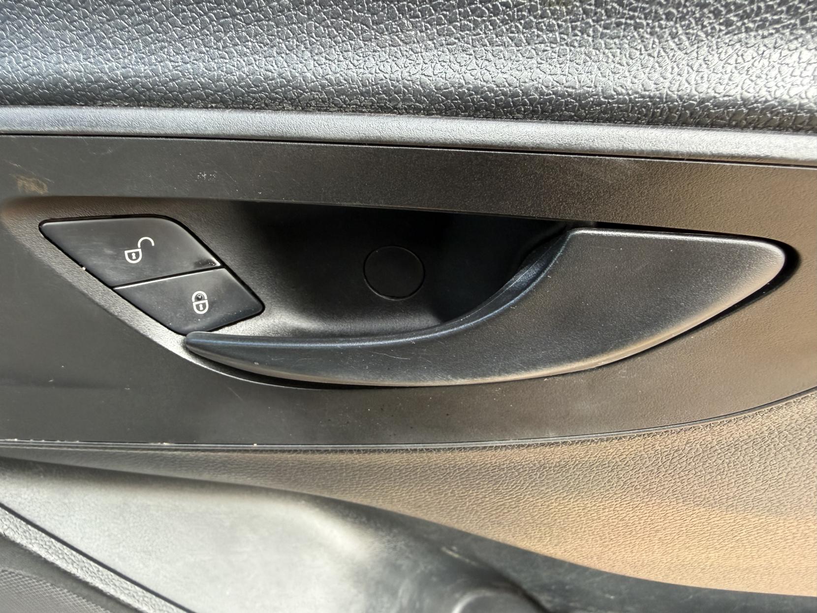 2021 Mercedes-Benz Sprinter 2.1 316 CDI Progressive Panel Van 5dr Diesel Manual RWD L2 H2 Euro 6 (s/s) (163 ps) - Thumbnail 26