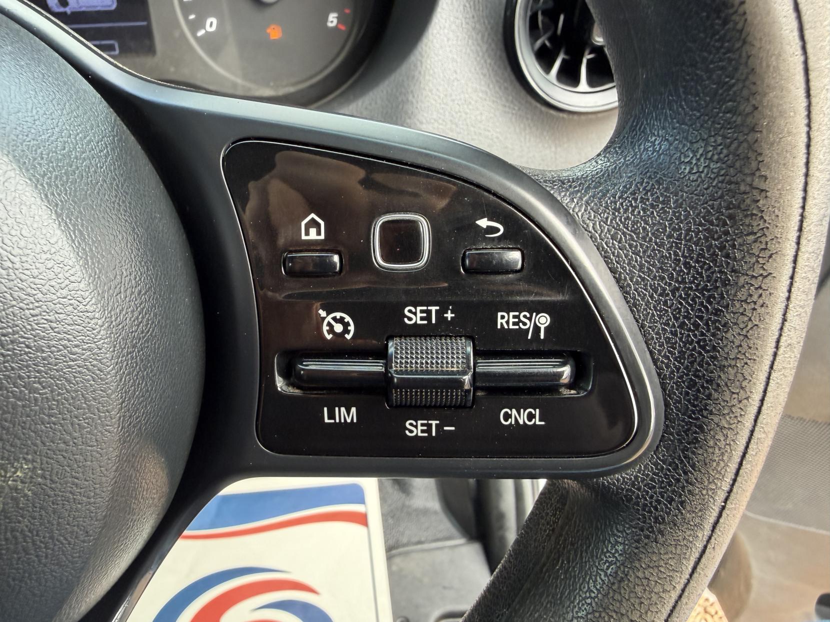 2021 Mercedes-Benz Sprinter 2.1 316 CDI Progressive Panel Van 5dr Diesel Manual RWD L2 H2 Euro 6 (s/s) (163 ps) - Thumbnail 19