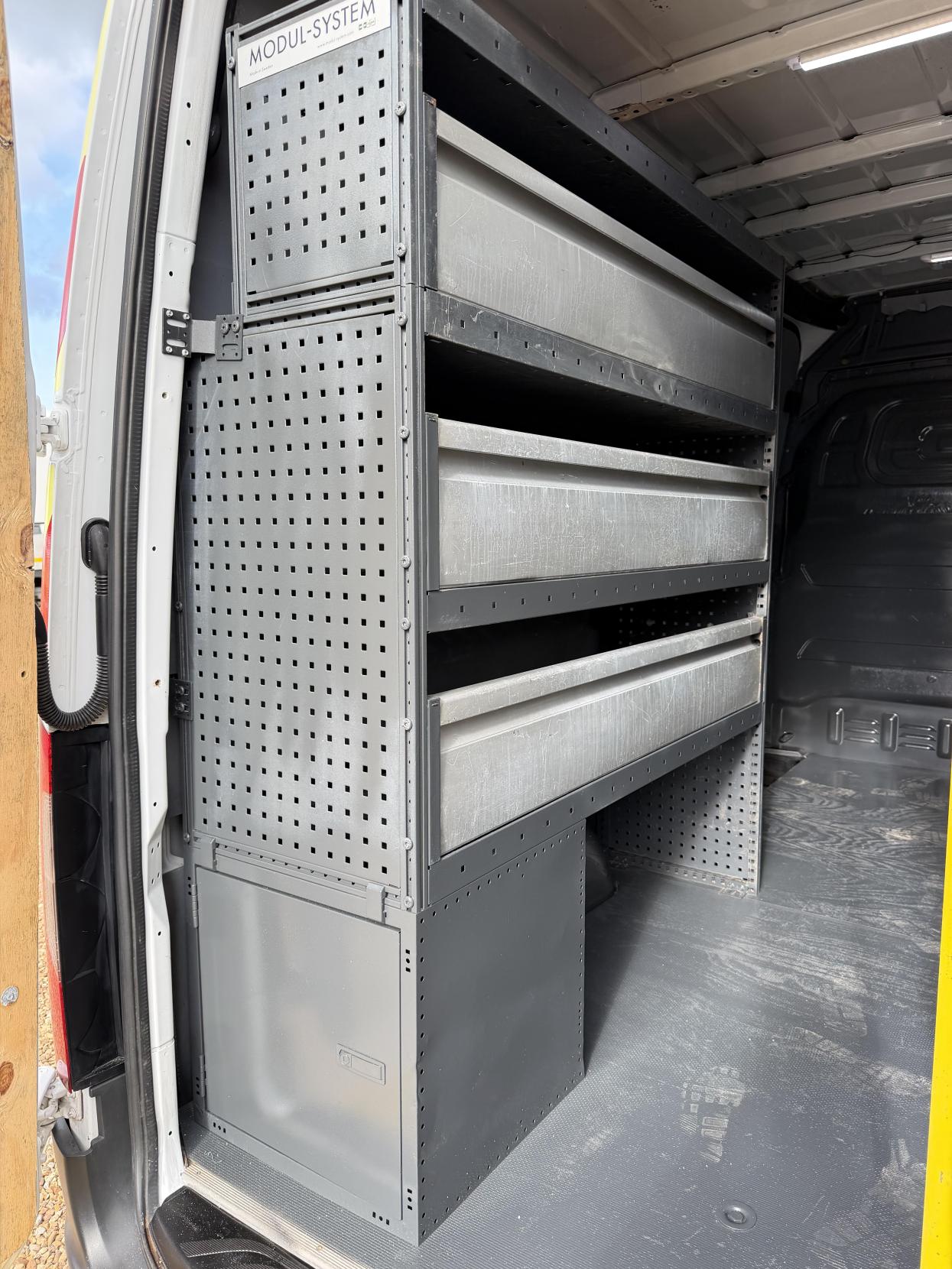 2021 Mercedes-Benz Sprinter 2.1 316 CDI Progressive Panel Van 5dr Diesel Manual RWD L2 H2 Euro 6 (s/s) (163 ps) - Thumbnail 48