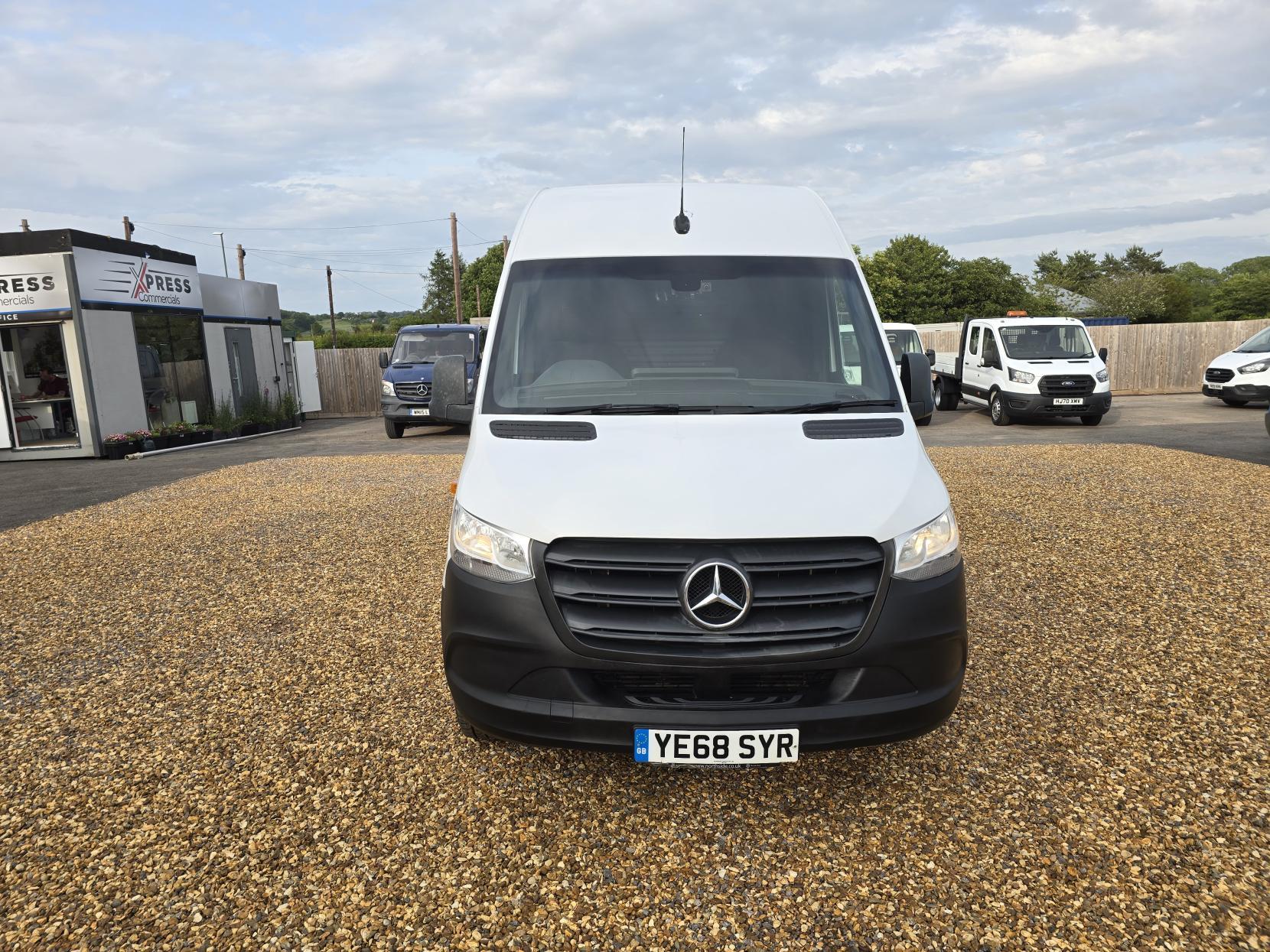 Mercedes-Benz Sprinter 2.1 311 CDI Panel Van 5dr Diesel Manual RWD L3 H2 Euro 6 (114 ps)