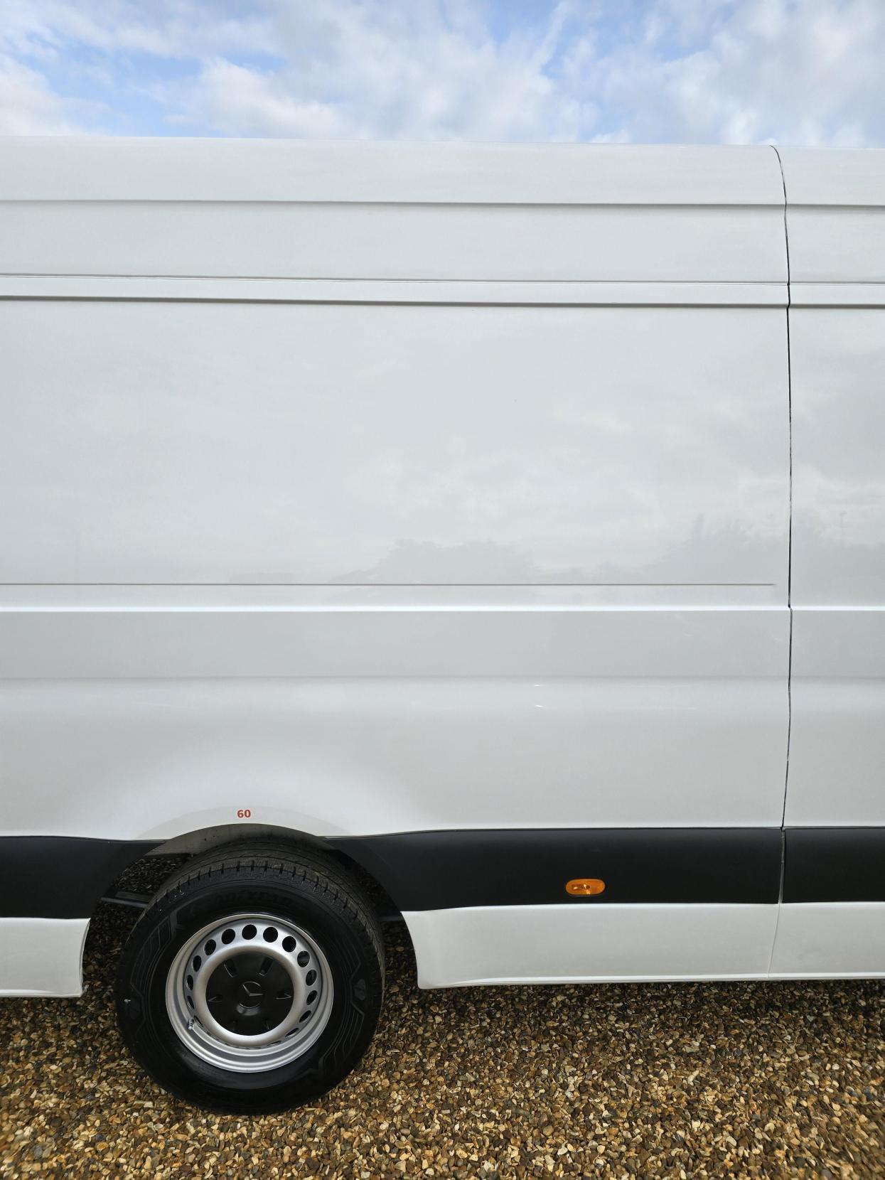Mercedes-Benz Sprinter 2.1 311 CDI Panel Van 5dr Diesel Manual RWD L3 H2 Euro 6 (114 ps)