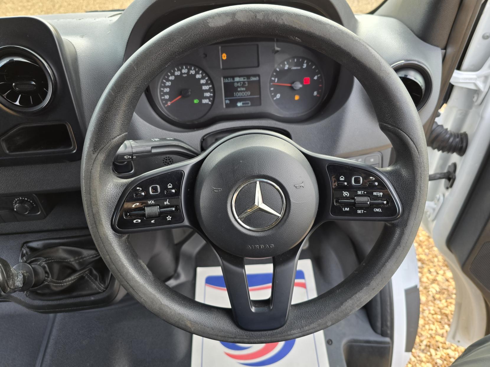 Mercedes-Benz Sprinter 2.1 311 CDI Panel Van 5dr Diesel Manual RWD L3 H2 Euro 6 (114 ps)