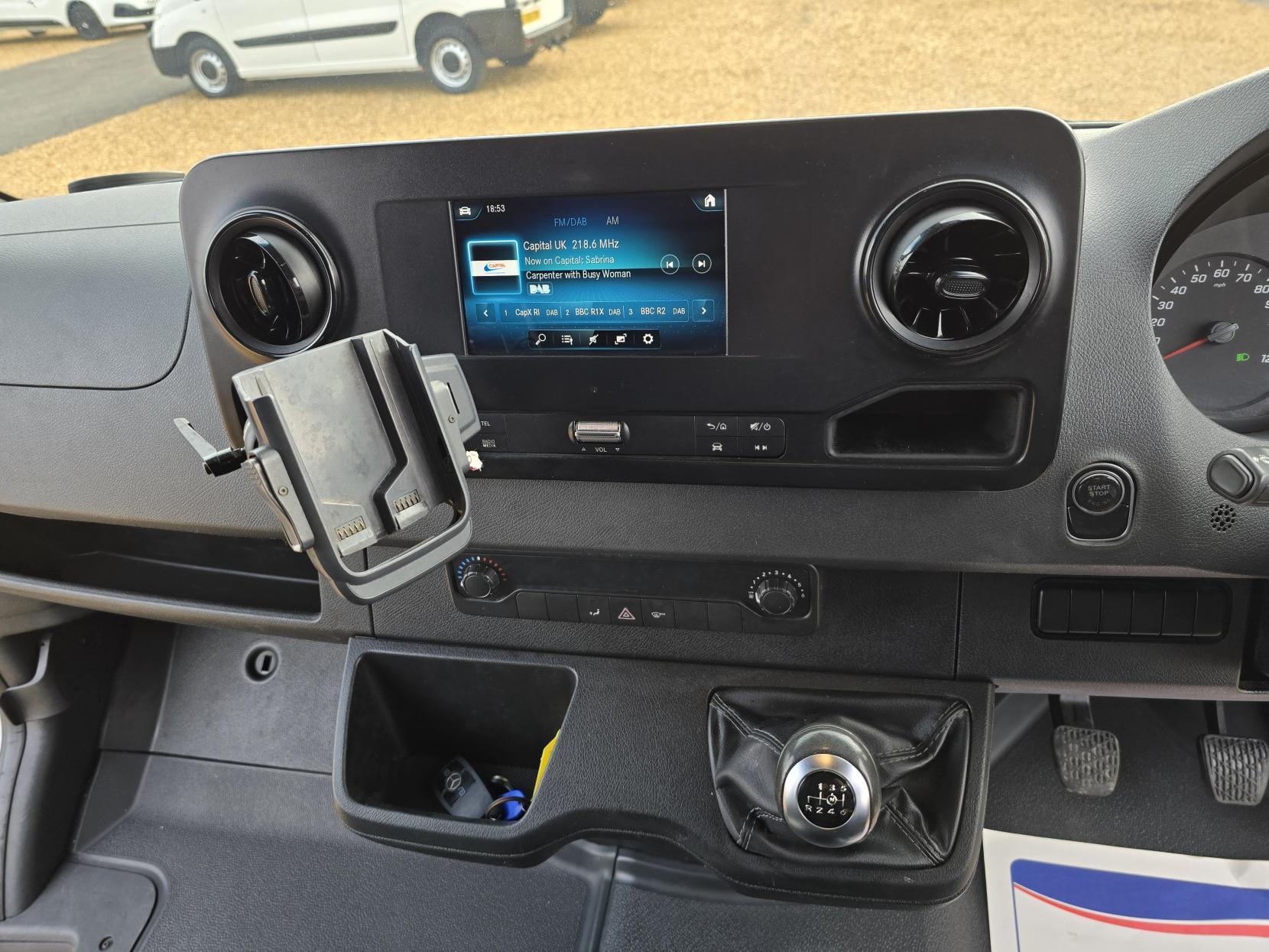 Mercedes-Benz Sprinter 2.1 311 CDI Panel Van 5dr Diesel Manual RWD L3 H2 Euro 6 (114 ps)