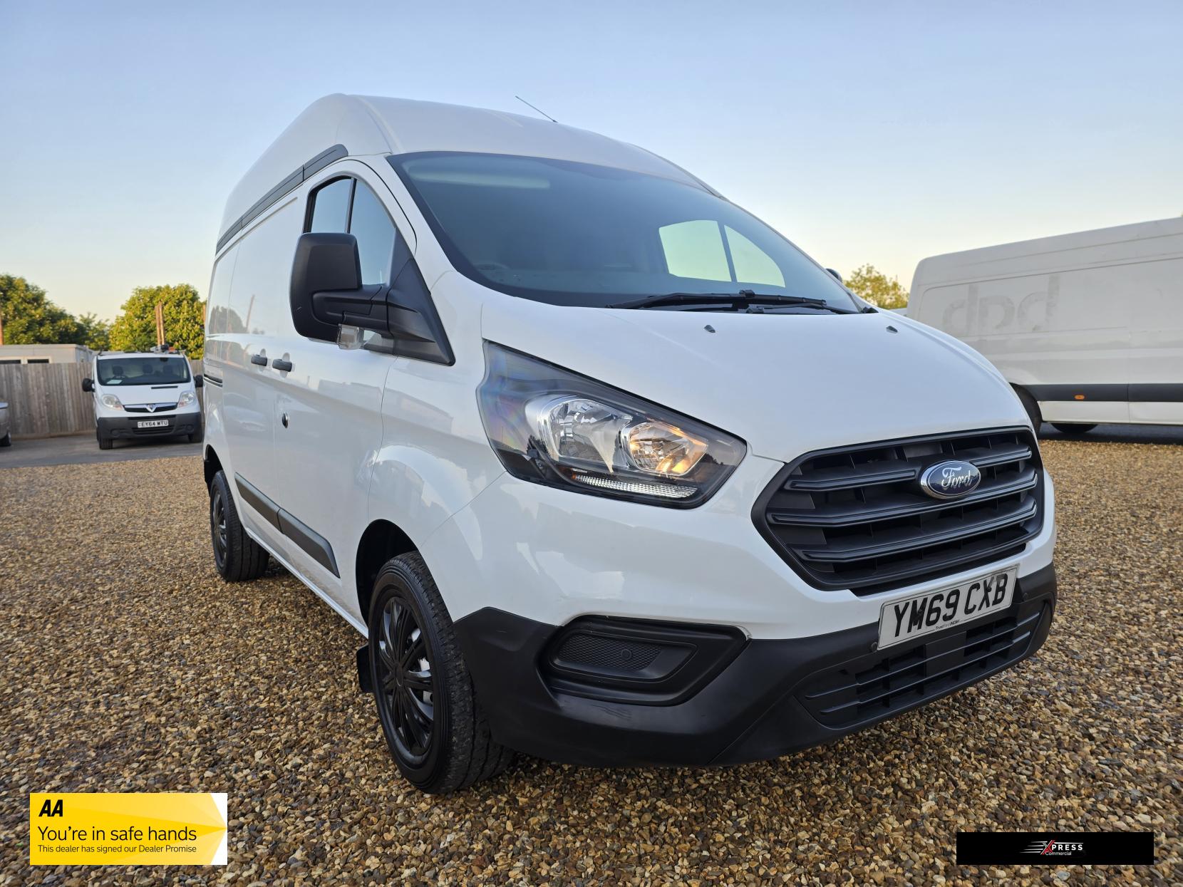 Ford Transit Custom Transit Custom 2.0 280 EcoBlue Leader Panel Van 5dr Diesel Manual L1 H2 Euro 6 (s/s) (105 ps)