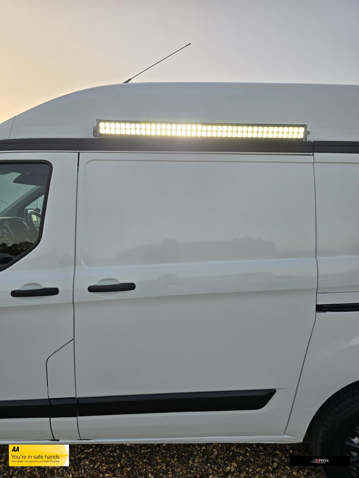 Ford Transit Custom Transit Custom 2.0 280 EcoBlue Leader Panel Van 5dr Diesel Manual L1 H2 Euro 6 (s/s) (105 ps)