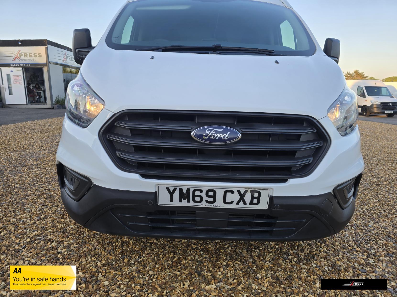 Ford Transit Custom Transit Custom 2.0 280 EcoBlue Leader Panel Van 5dr Diesel Manual L1 H2 Euro 6 (s/s) (105 ps)