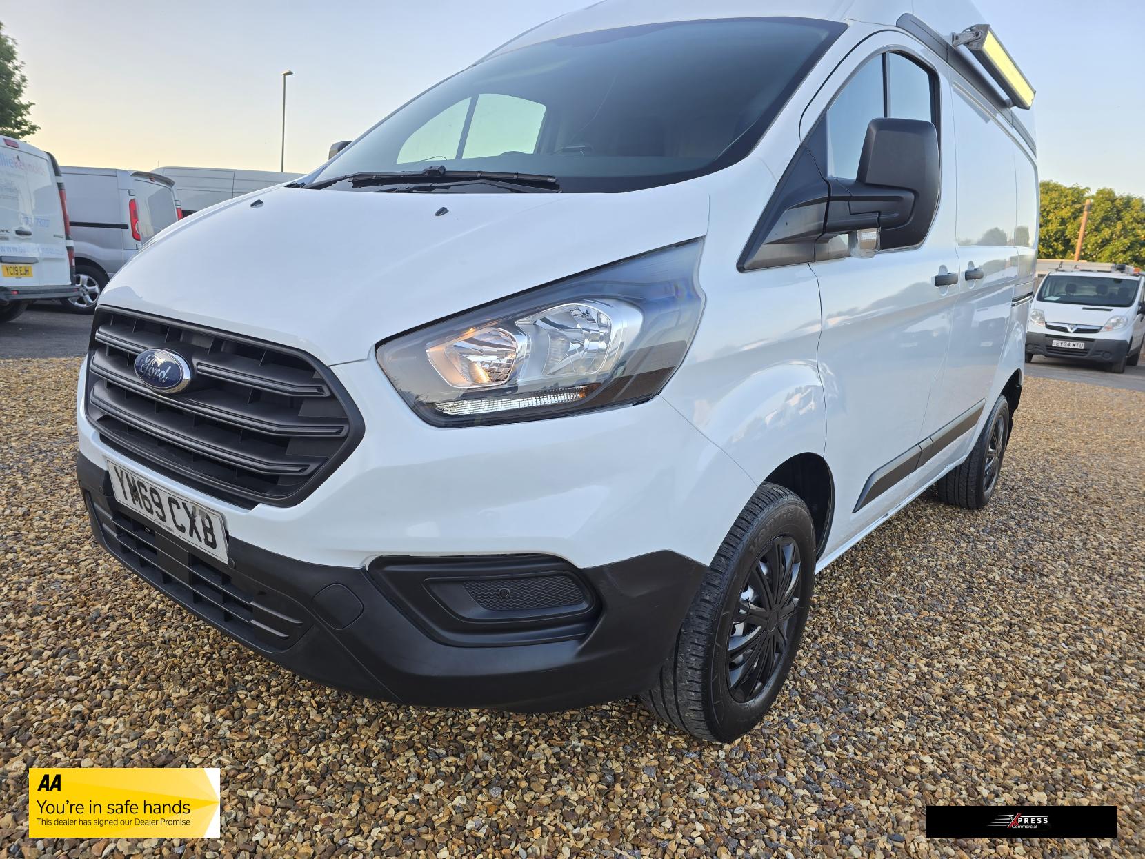 Ford Transit Custom Transit Custom 2.0 280 EcoBlue Leader Panel Van 5dr Diesel Manual L1 H2 Euro 6 (s/s) (105 ps)