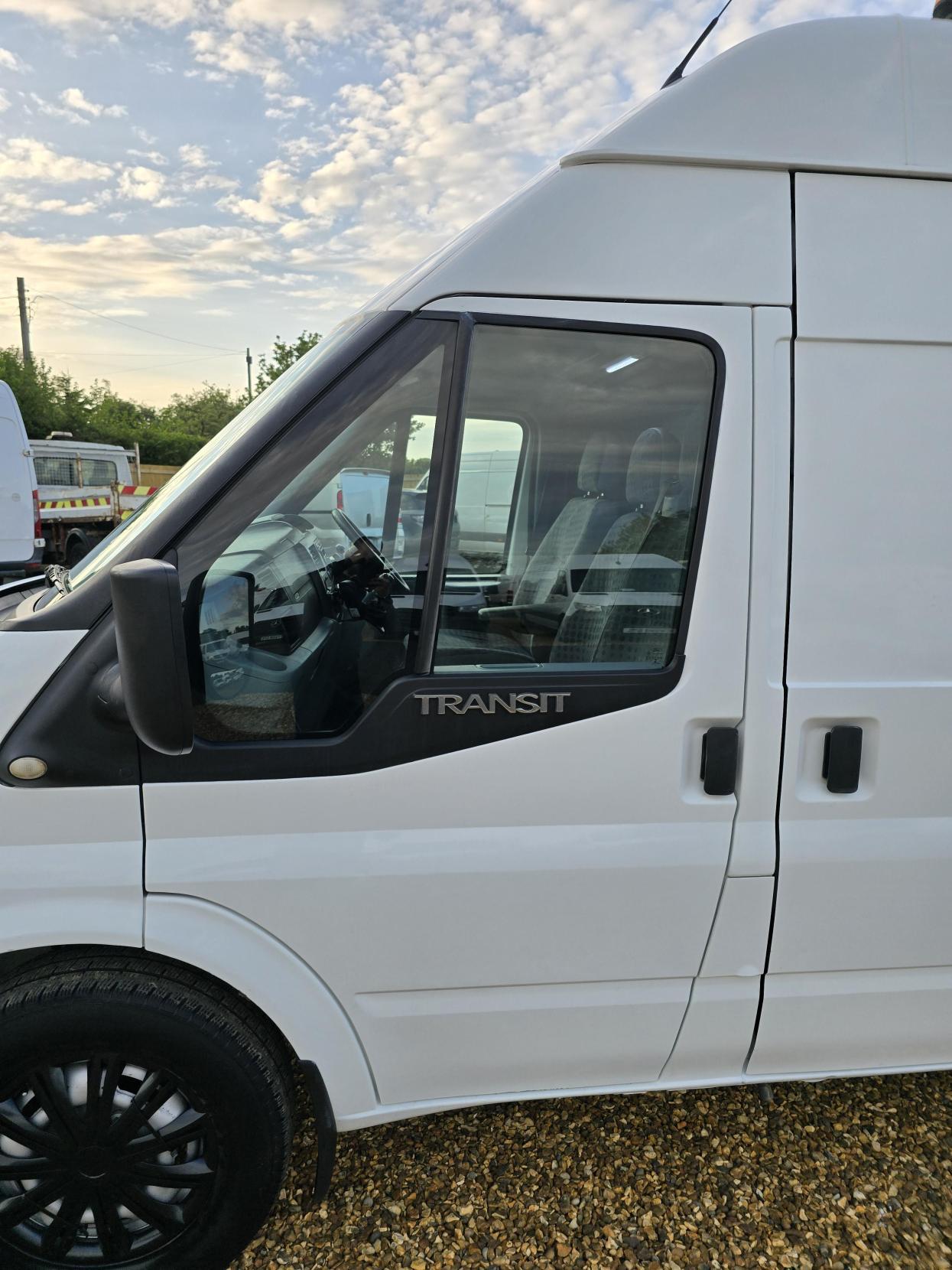 Ford Transit 2.2 TDCi 350 Panel Van 3dr Diesel Manual RWD L3 H3 (224 g/km, 98 bhp)