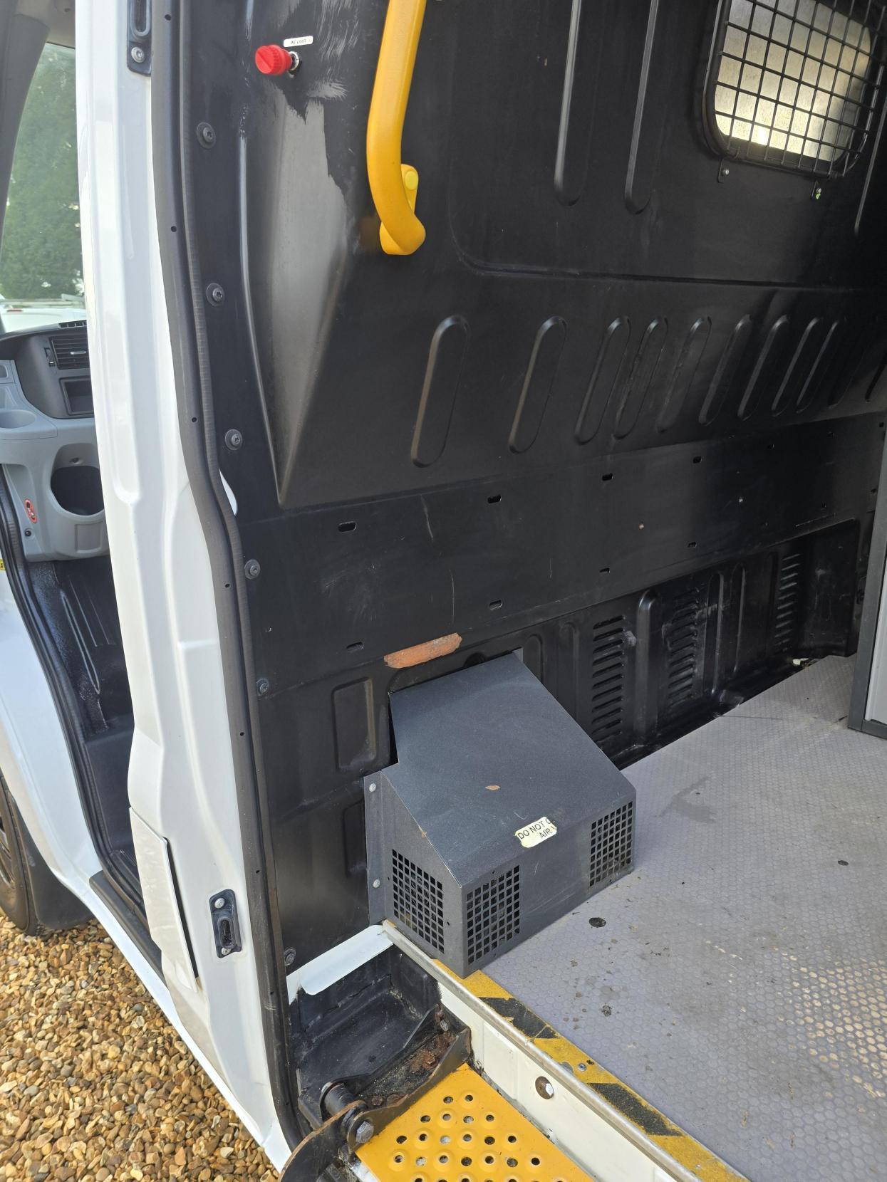 Ford Transit 2.2 TDCi 350 Panel Van 3dr Diesel Manual RWD L3 H3 (224 g/km, 98 bhp)