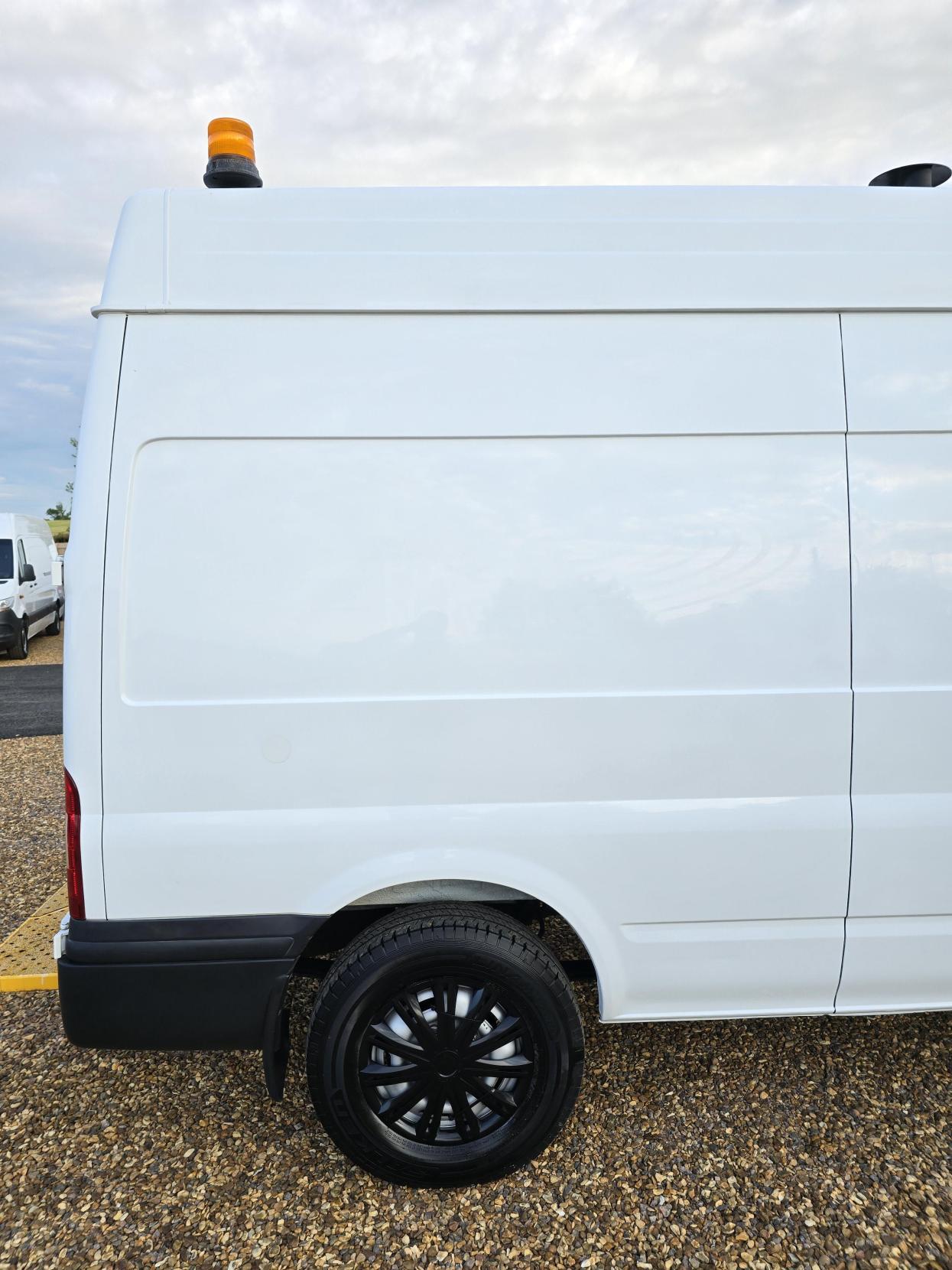 Ford Transit 2.2 TDCi 350 Panel Van 3dr Diesel Manual RWD L3 H3 (224 g/km, 98 bhp)