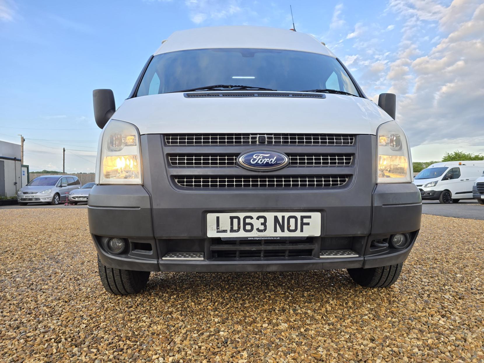 Ford Transit 2.2 TDCi 350 Panel Van 3dr Diesel Manual RWD L3 H3 (224 g/km, 98 bhp)