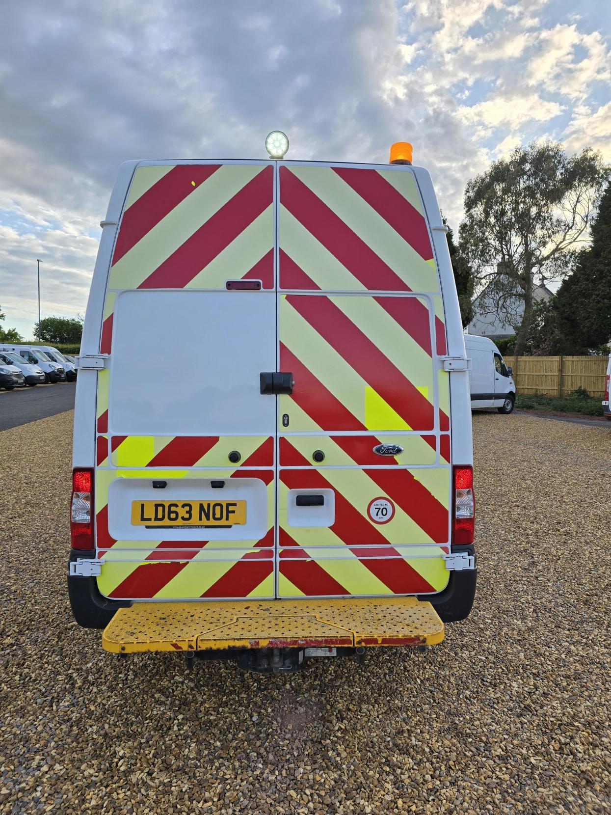 Ford Transit 2.2 TDCi 350 Panel Van 3dr Diesel Manual RWD L3 H3 (224 g/km, 98 bhp)