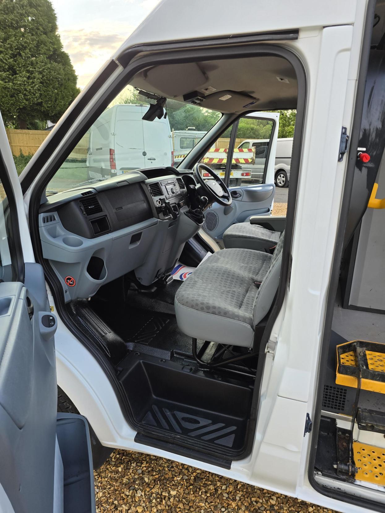 Ford Transit 2.2 TDCi 350 Panel Van 3dr Diesel Manual RWD L3 H3 (224 g/km, 98 bhp)