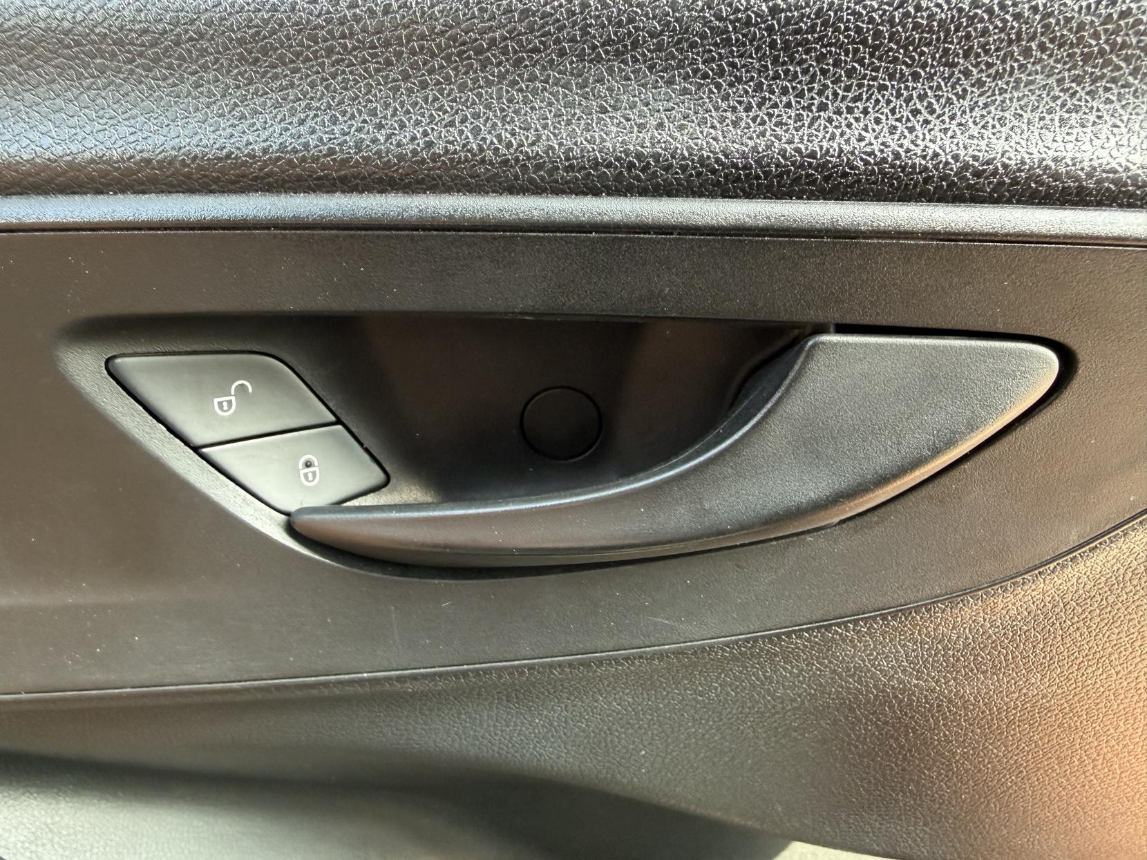 2019 Mercedes-Benz Sprinter 2.1 314 CDI Panel Van 5dr Diesel Manual FWD L2 H1 Euro 6 (143 ps) - Thumbnail 30