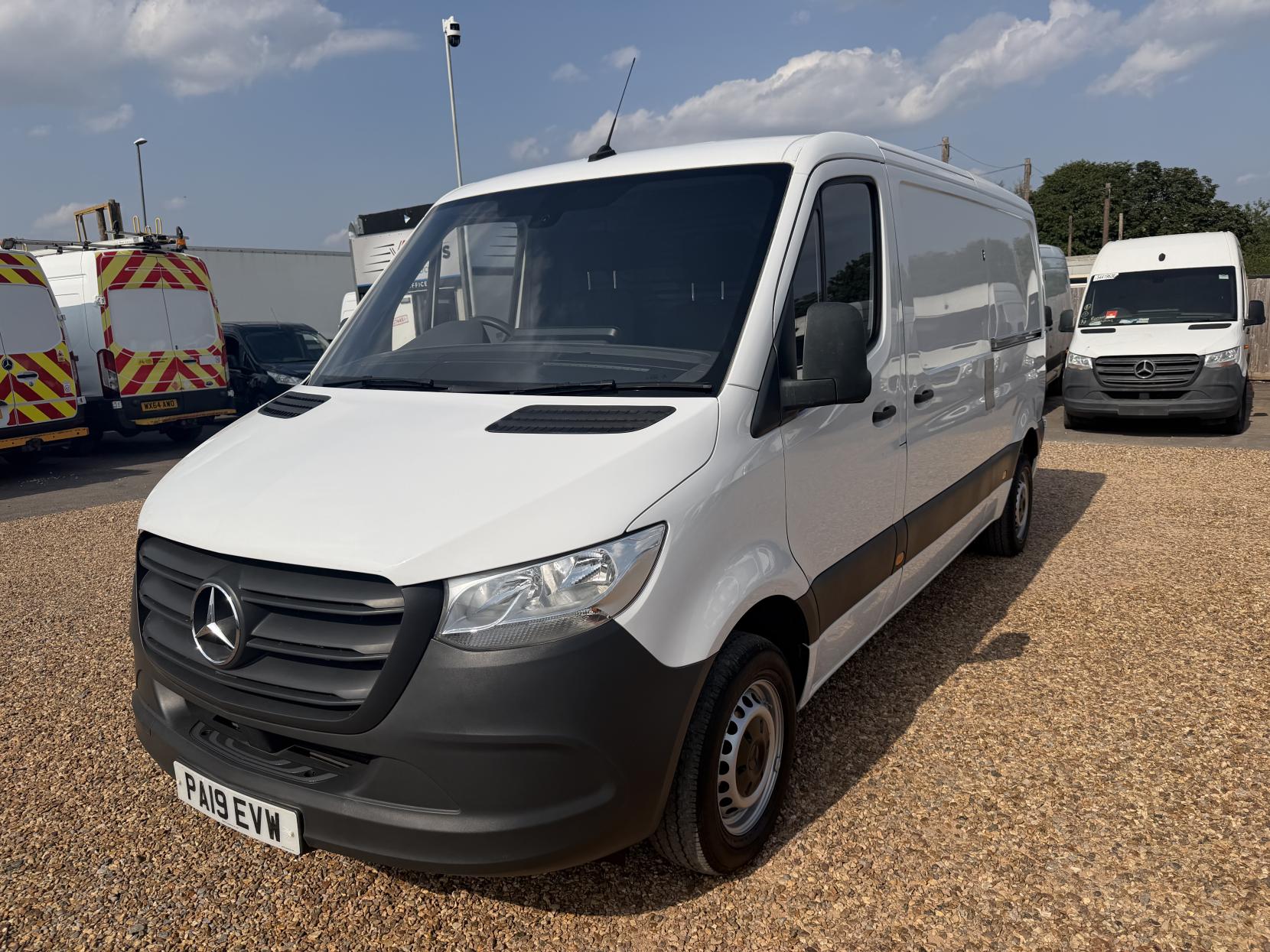 2019 Mercedes-Benz Sprinter 2.1 314 CDI Panel Van 5dr Diesel Manual FWD L2 H1 Euro 6 (143 ps) - Thumbnail 7
