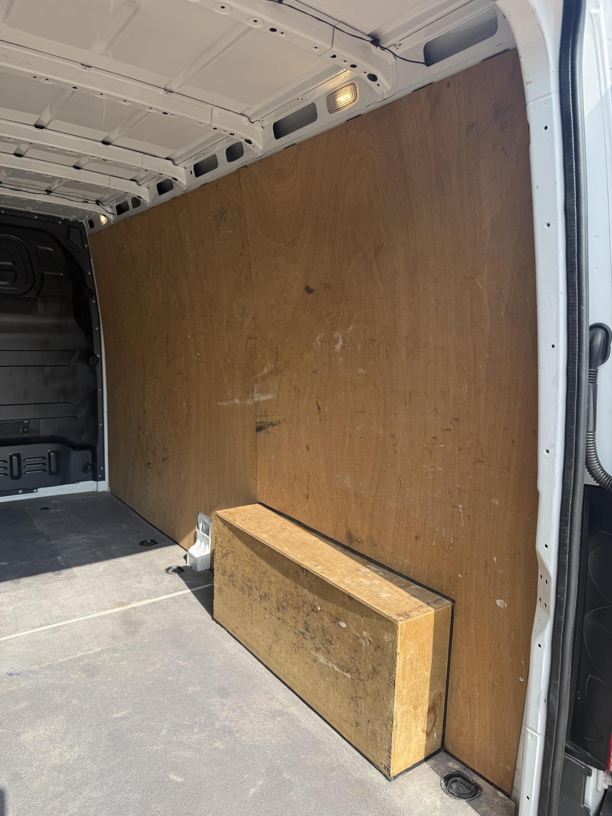 2019 Mercedes-Benz Sprinter 2.1 314 CDI Panel Van 5dr Diesel Manual FWD L2 H1 Euro 6 (143 ps) - Thumbnail 17