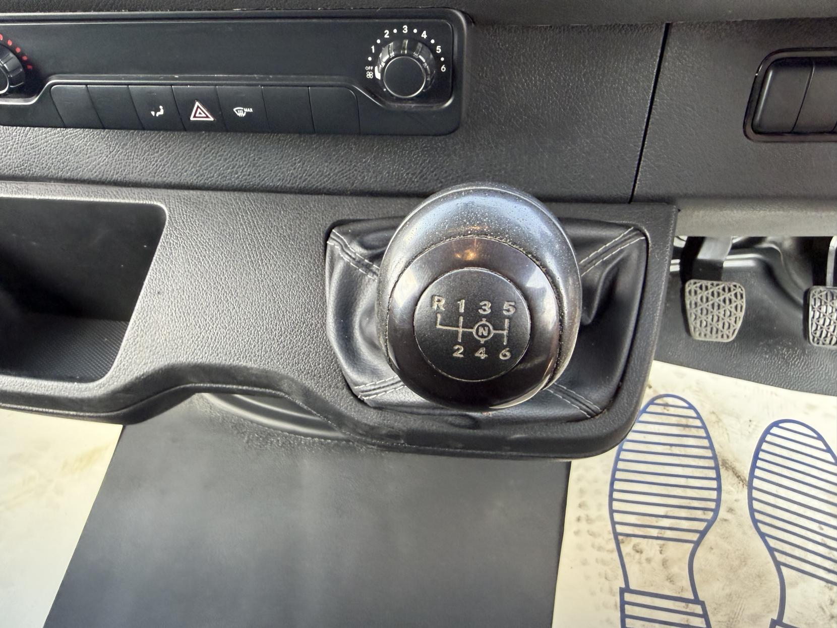 2019 Mercedes-Benz Sprinter 2.1 314 CDI Panel Van 5dr Diesel Manual FWD L2 H1 Euro 6 (143 ps) - Thumbnail 44