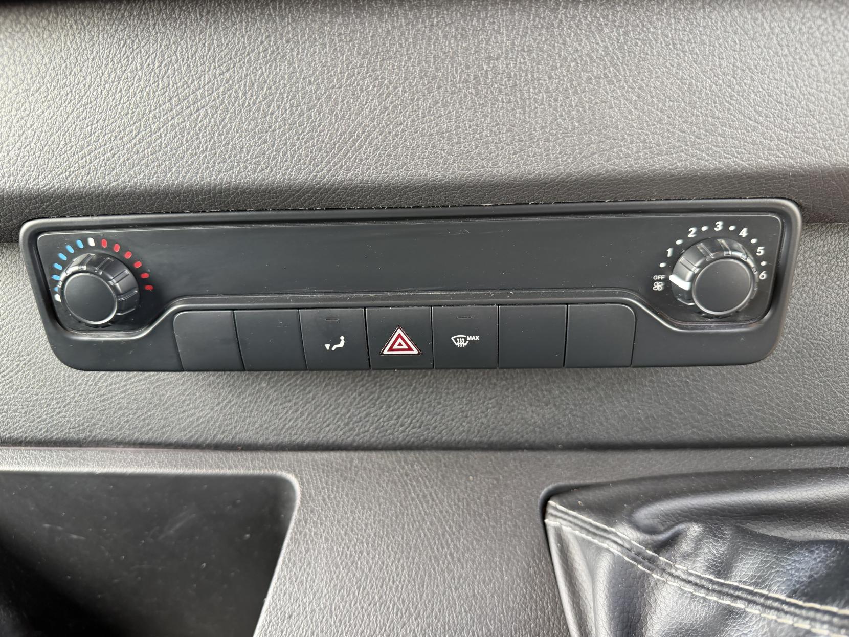 2019 Mercedes-Benz Sprinter 2.1 314 CDI Panel Van 5dr Diesel Manual FWD L2 H1 Euro 6 (143 ps) - Thumbnail 40