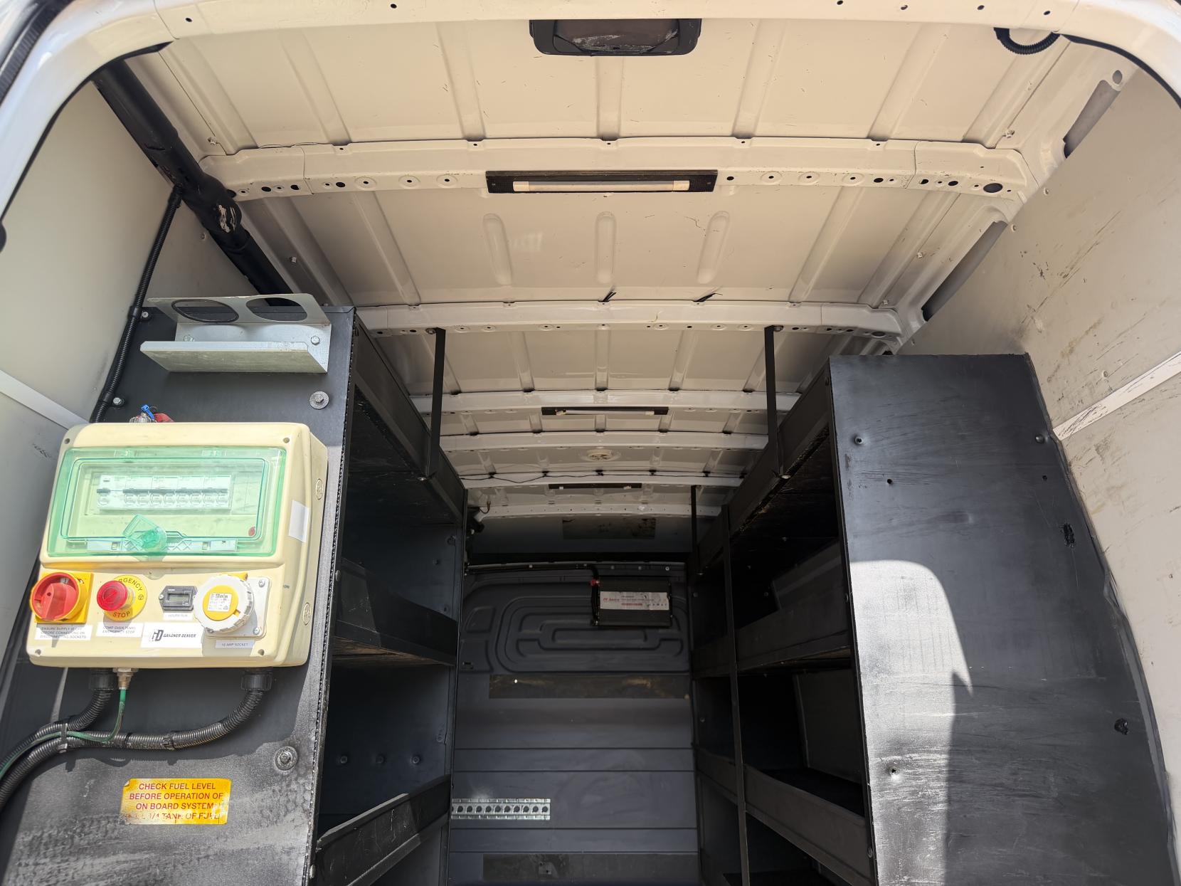 2019 Mercedes-Benz Sprinter 2.1 316 CDI Panel Van 5dr Diesel Manual RWD L2 H2 Euro 6 (163 ps) - Thumbnail 46