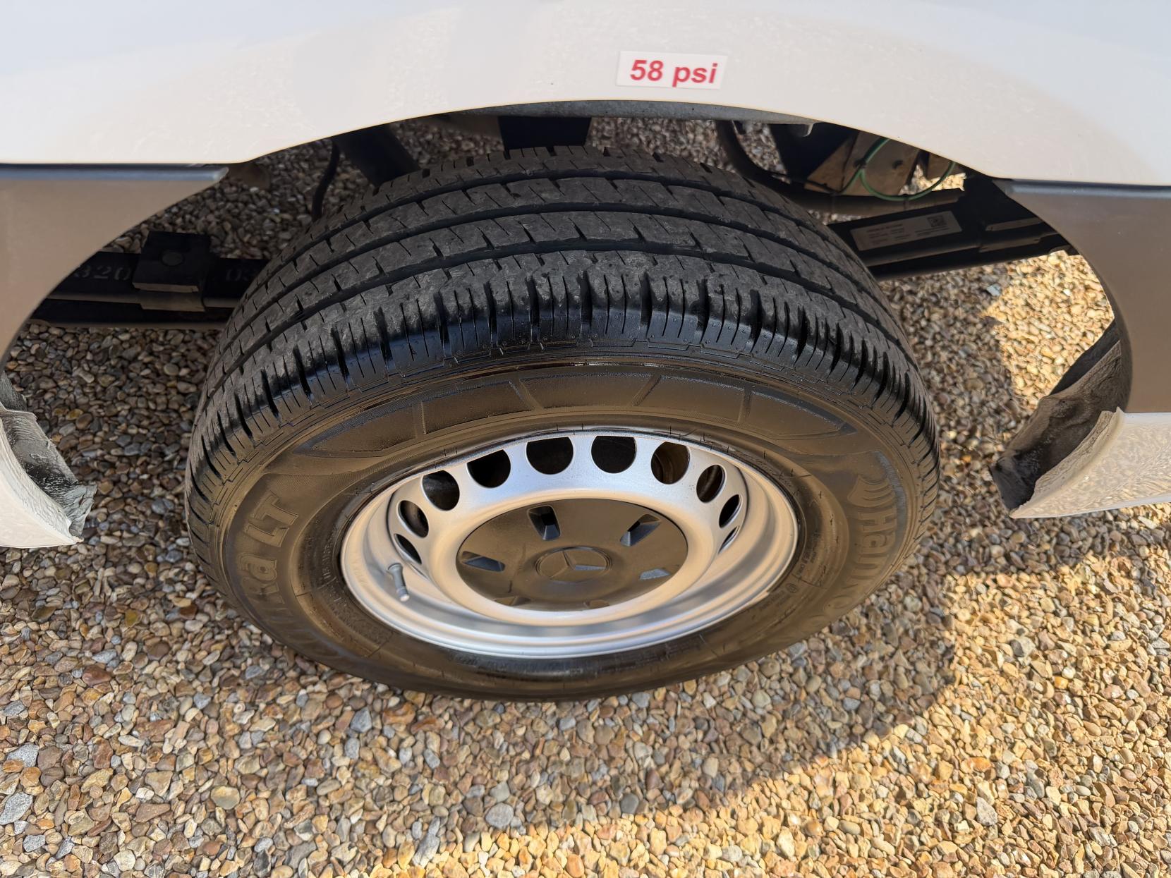 2019 Mercedes-Benz Sprinter 2.1 316 CDI Panel Van 5dr Diesel Manual RWD L2 H2 Euro 6 (163 ps) - Thumbnail 52