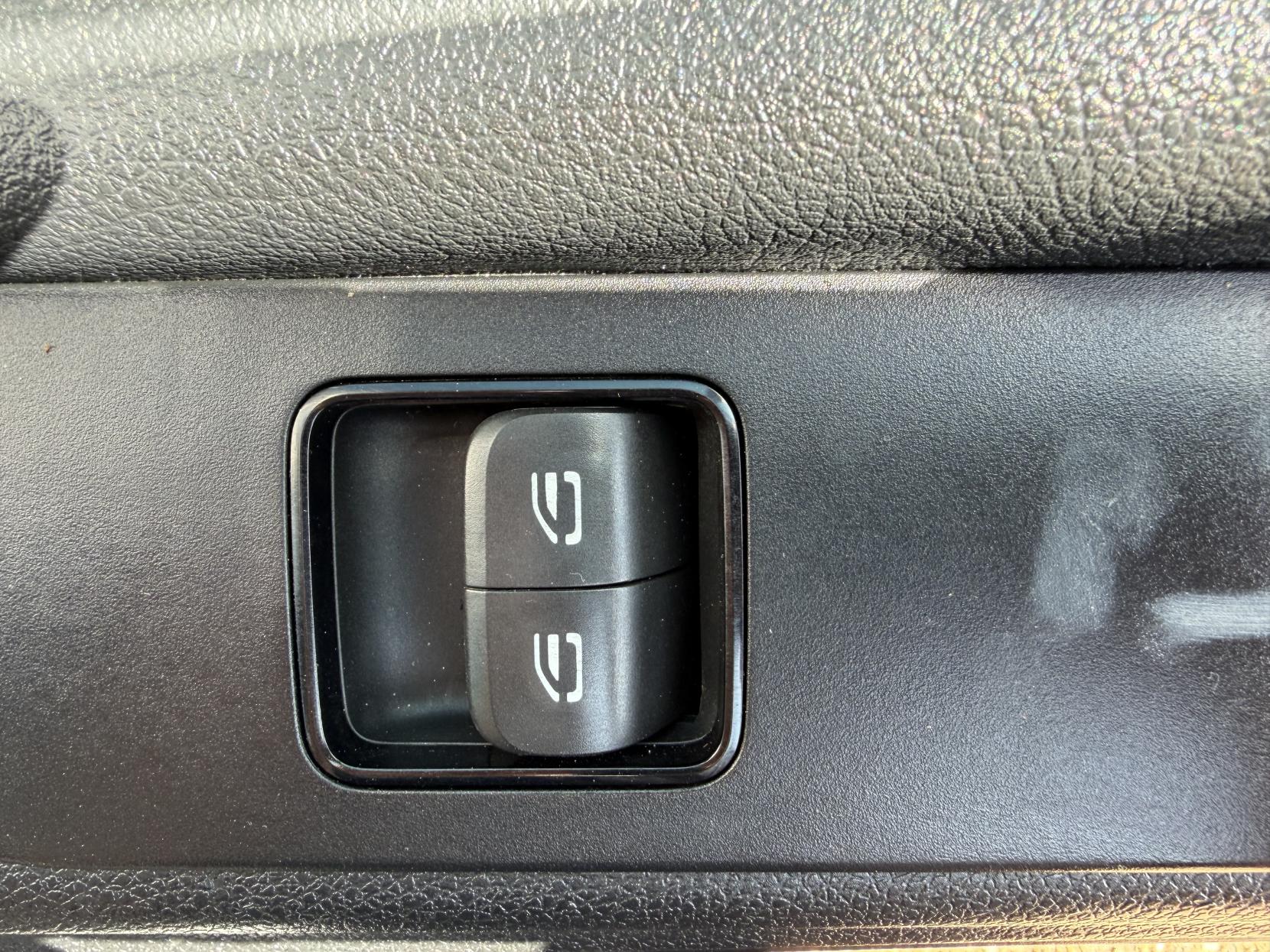 2019 Mercedes-Benz Sprinter 2.1 316 CDI Panel Van 5dr Diesel Manual RWD L2 H2 Euro 6 (163 ps) - Thumbnail 17