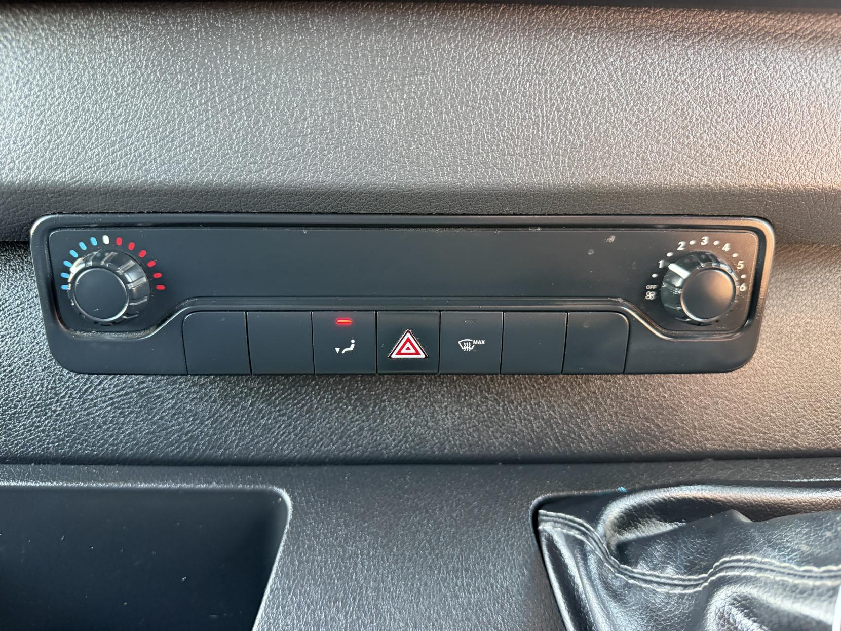 2020 Mercedes-Benz Sprinter 2.1 314 CDI Panel Van 5dr Diesel Manual RWD L3 H2 Euro 6 (143 ps) - Thumbnail 27