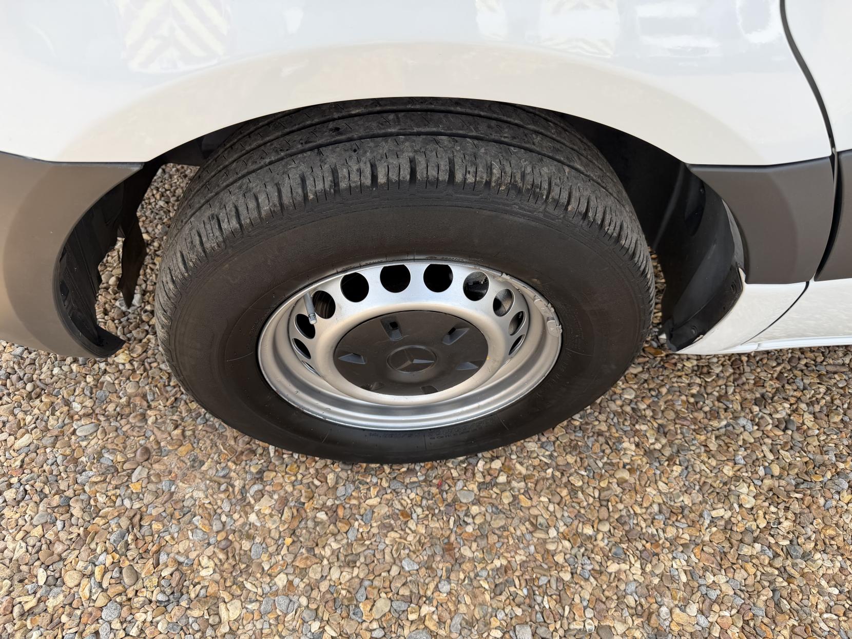 2019 Mercedes-Benz Sprinter 2.1 316 CDI Panel Van 5dr Diesel Manual RWD L2 H2 Euro 6 (163 ps) - Thumbnail 50