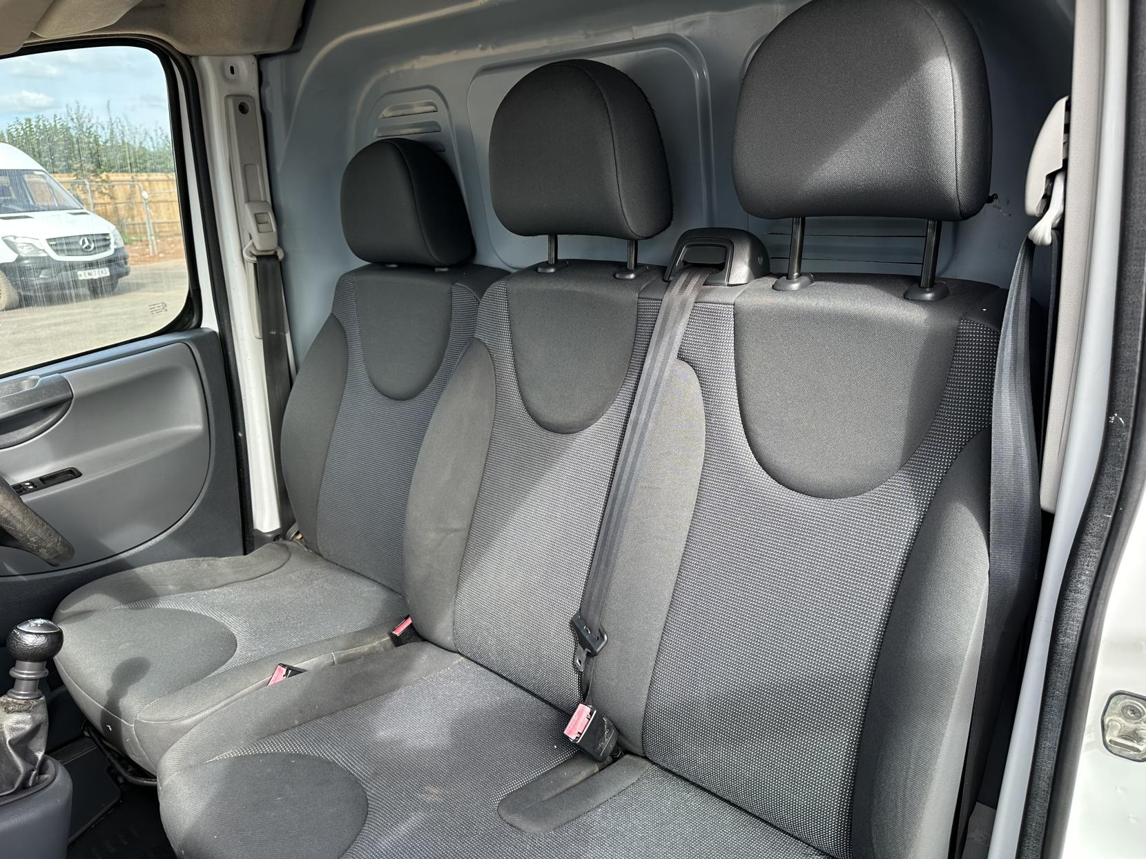 Peugeot Expert 2.0 HDi Professional Panel Van 4dr Diesel Manual L1 H1 (194 g/km, 120 bhp)