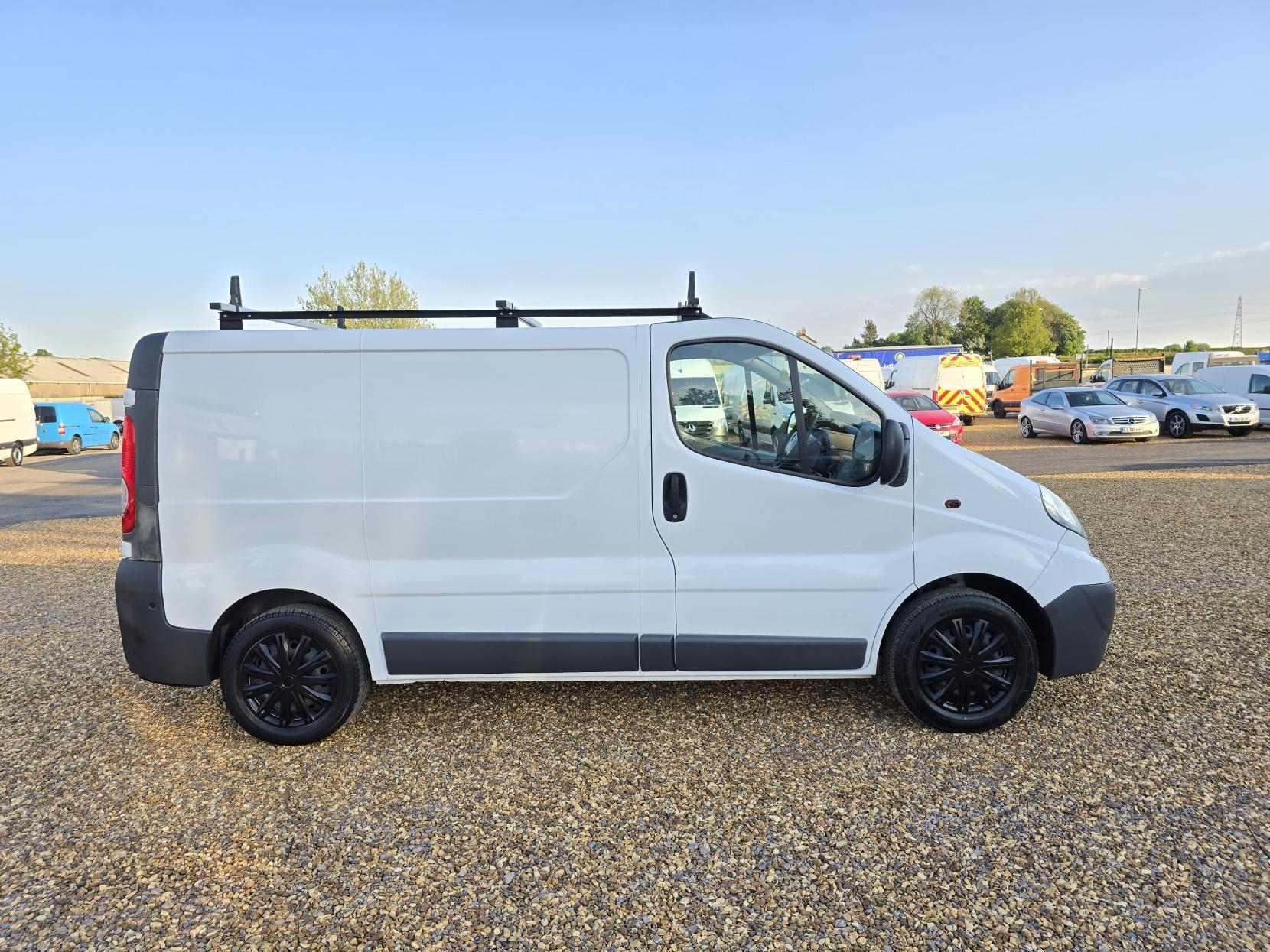 Vauxhall Vivaro 2.0 2700 CDTi ecoFLEX Panel Van 4dr Diesel Manual FWD L1 (185 g/km, 89 bhp)