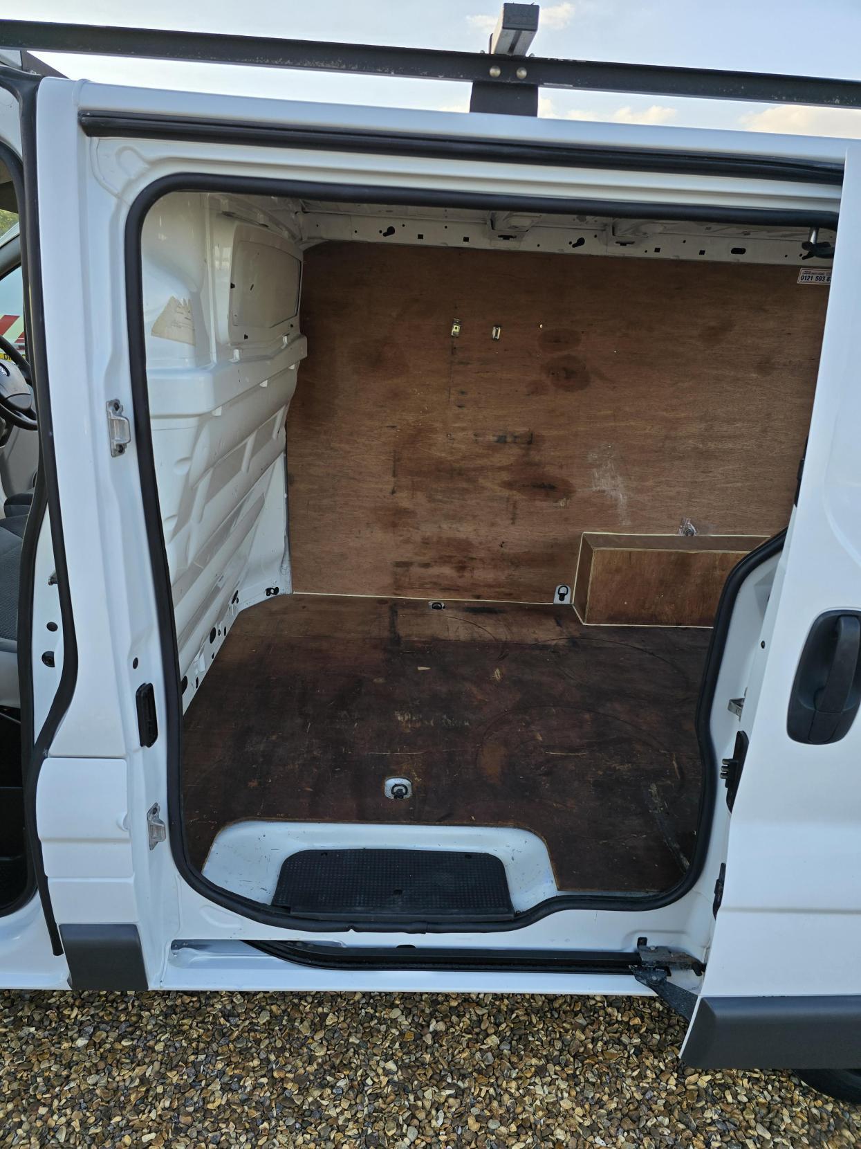 Vauxhall Vivaro 2.0 2700 CDTi ecoFLEX Panel Van 4dr Diesel Manual FWD L1 (185 g/km, 89 bhp)