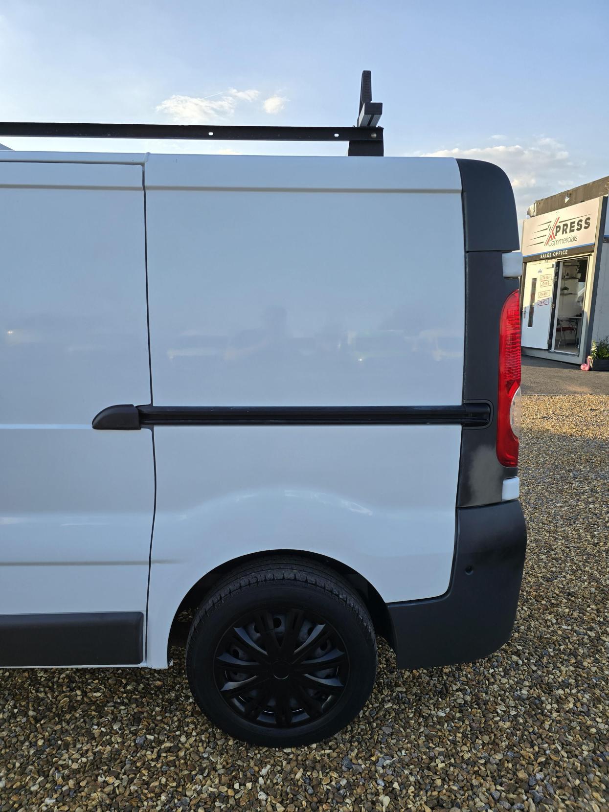 Vauxhall Vivaro 2.0 2700 CDTi ecoFLEX Panel Van 4dr Diesel Manual FWD L1 (185 g/km, 89 bhp)