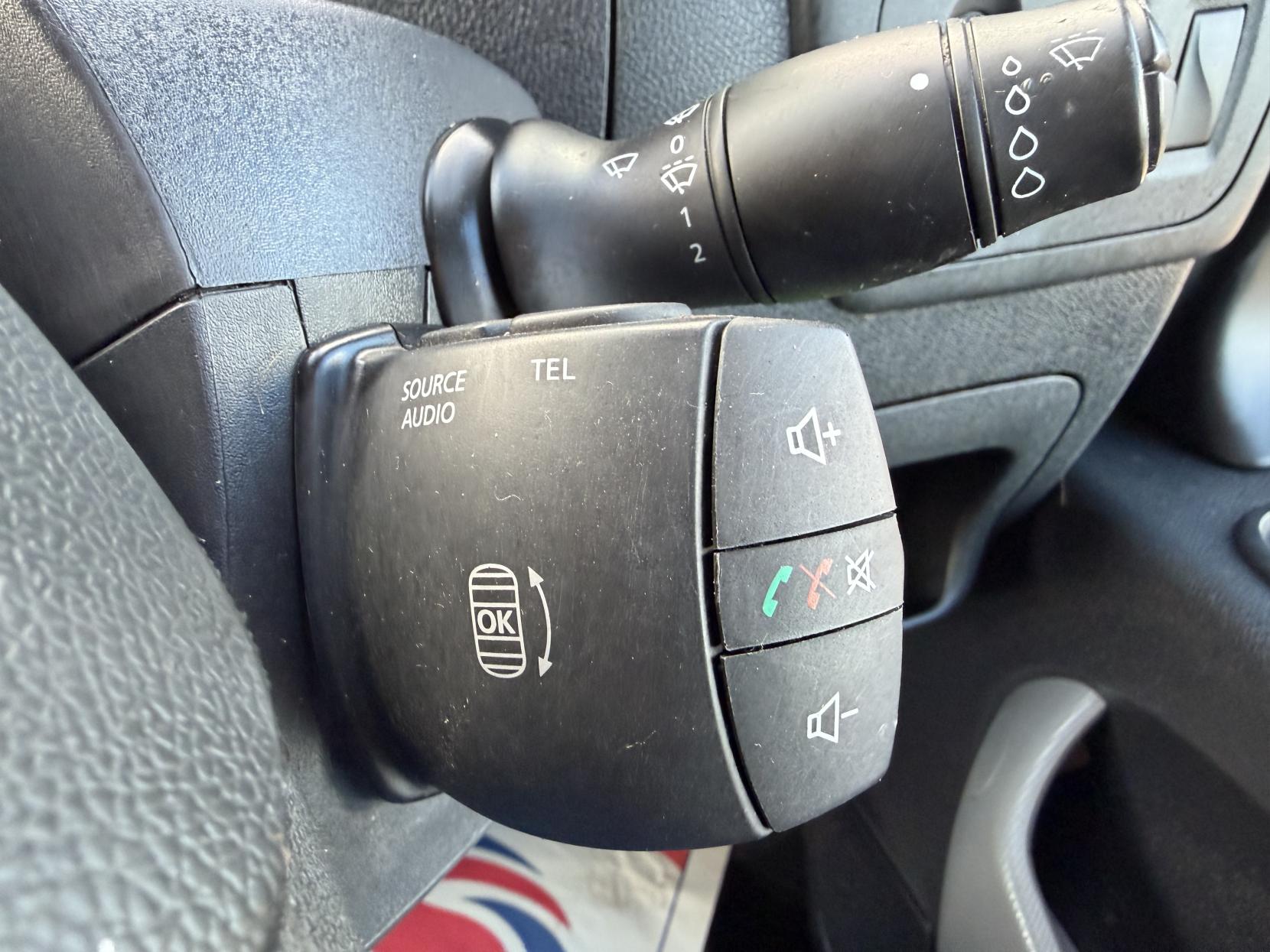 Vauxhall Movano 2.3 CDTi 3500 Panel Van 5dr Diesel Manual FWD L2 H2 Euro 6 (130 ps)