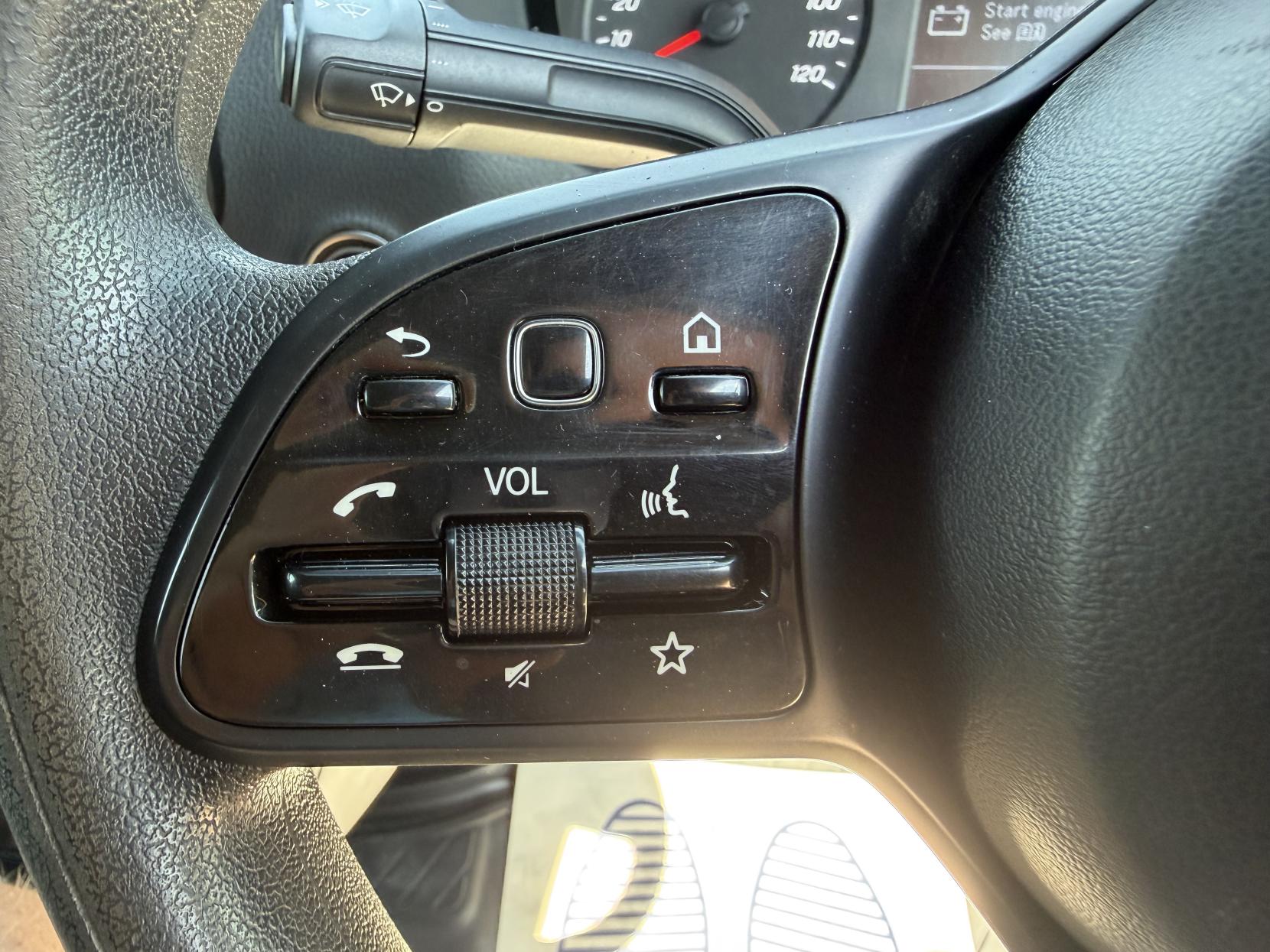 2019 Mercedes-Benz Sprinter 2.1 316 CDI Panel Van 5dr Diesel Manual RWD L2 H2 Euro 6 (163 ps) - Thumbnail 35