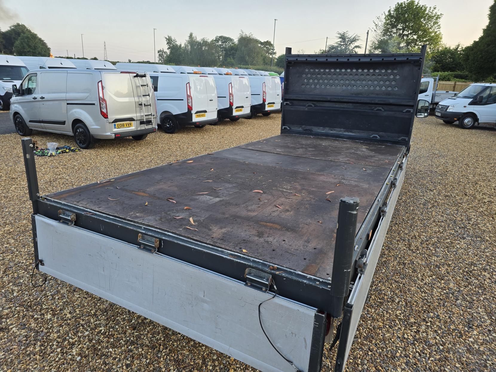 Volkswagen Crafter 2.0 TDI CR35 Startline Dropside 2dr Diesel Manual FWD LWB Euro 6 (s/s) (ETG) (140 ps)