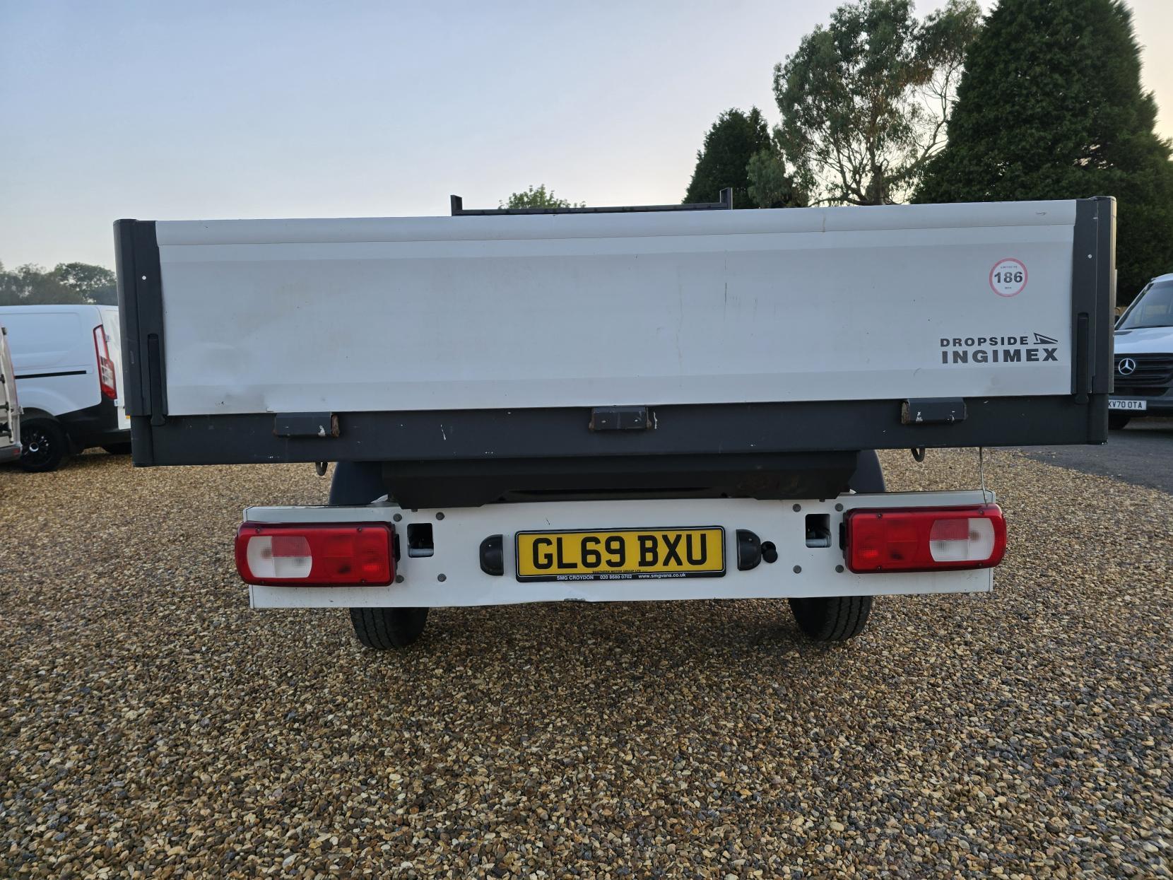 Volkswagen Crafter 2.0 TDI CR35 Startline Dropside 2dr Diesel Manual FWD LWB Euro 6 (s/s) (ETG) (140 ps)