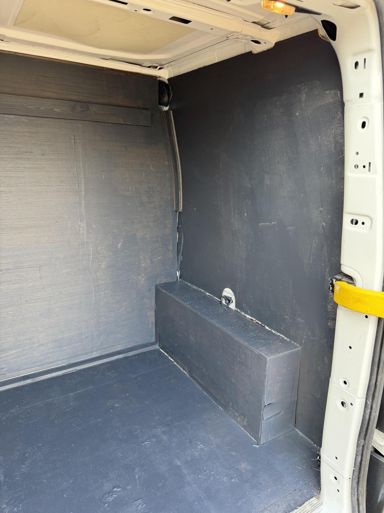2018 Ford Transit Custom 2.0 TDCi 270 Trend Combi Van 6dr Diesel Manual L1 H1 (161 g/km, 128 bhp) - Thumbnail 40