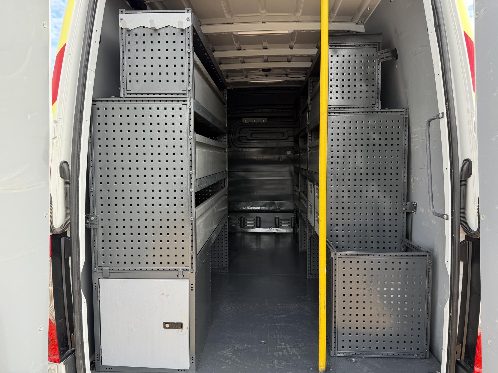 2021 Mercedes-Benz Sprinter 2.1 316 CDI Progressive Panel Van 5dr Diesel Manual RWD L2 H2 Euro 6 (s/s) (163 ps) - Thumbnail 47