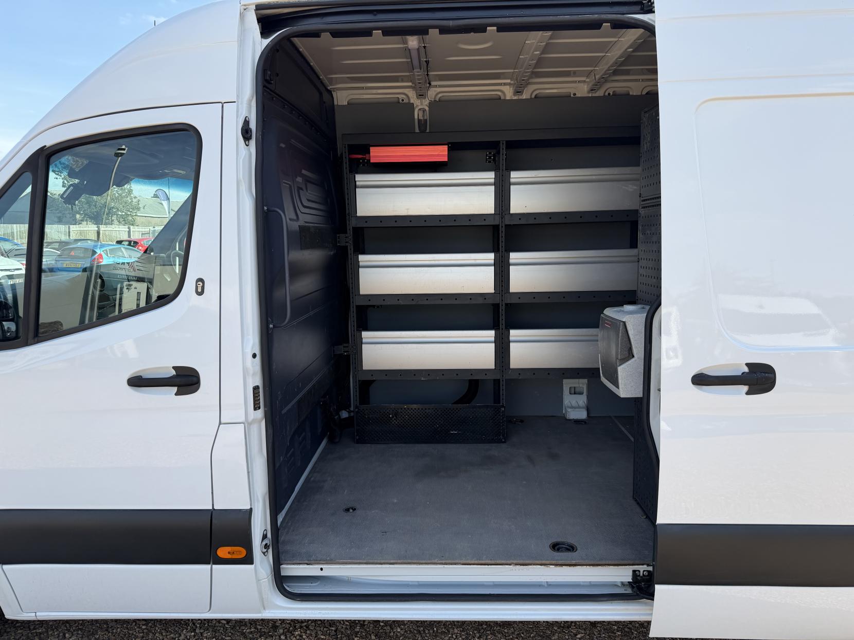 2020 Mercedes-Benz Sprinter 2.1 314 CDI Panel Van 5dr Diesel Manual FWD L2 H2 Euro 6 (143 ps) - Thumbnail 31