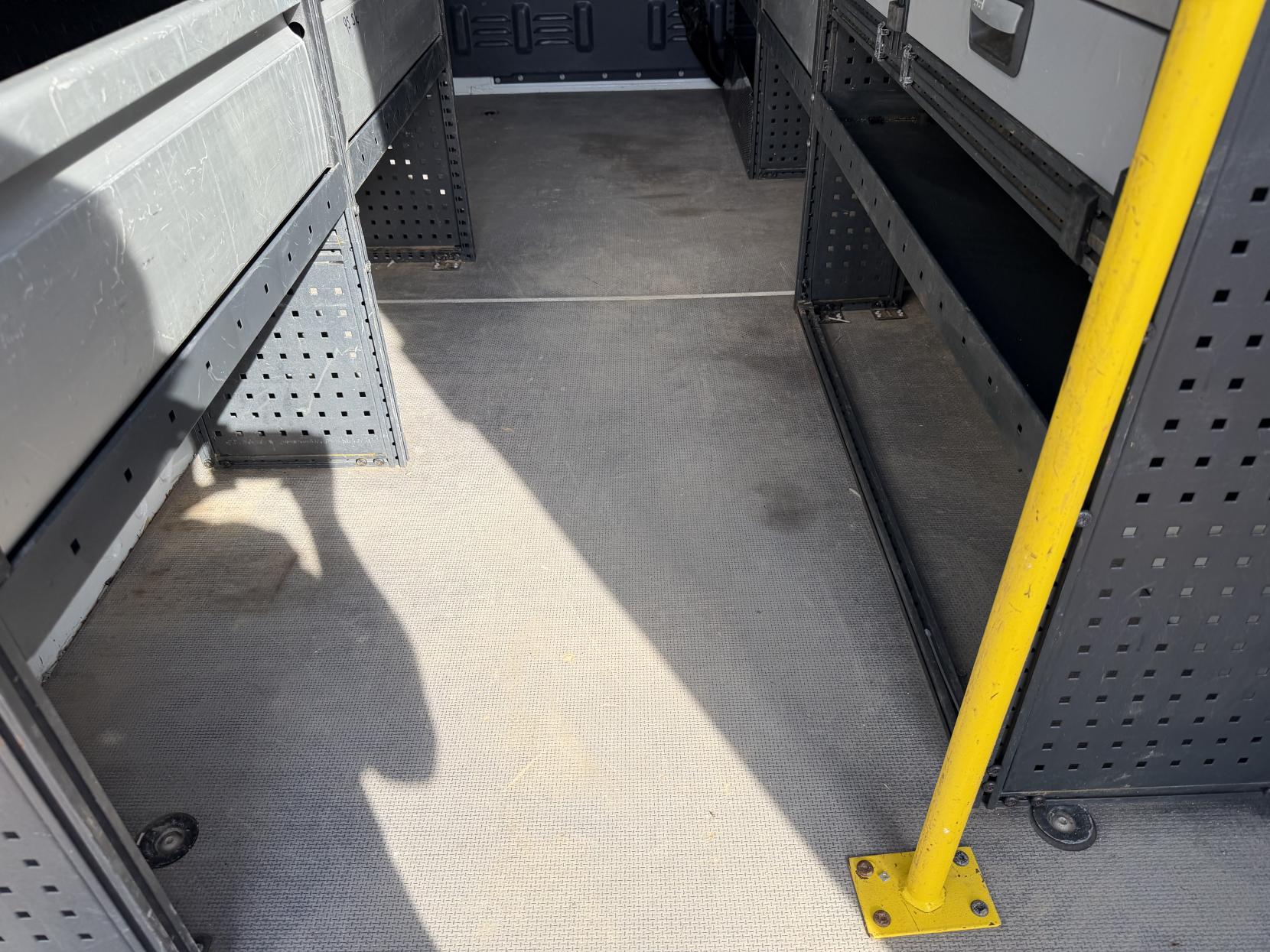 2020 Mercedes-Benz Sprinter 2.1 314 CDI Panel Van 5dr Diesel Manual FWD L2 H2 Euro 6 (143 ps) - Thumbnail 47
