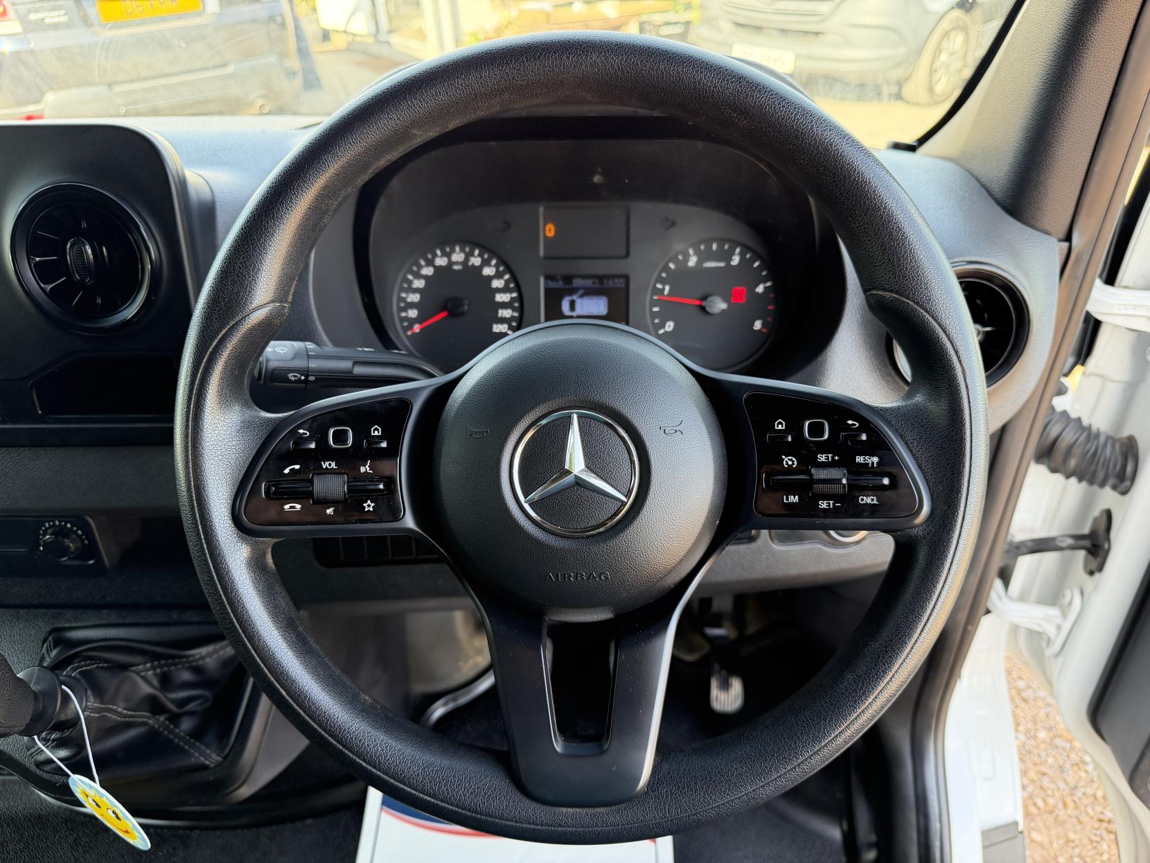 2020 Mercedes-Benz Sprinter 2.1 314 CDI Panel Van 5dr Diesel Manual FWD L2 H2 Euro 6 (143 ps) - Thumbnail 16