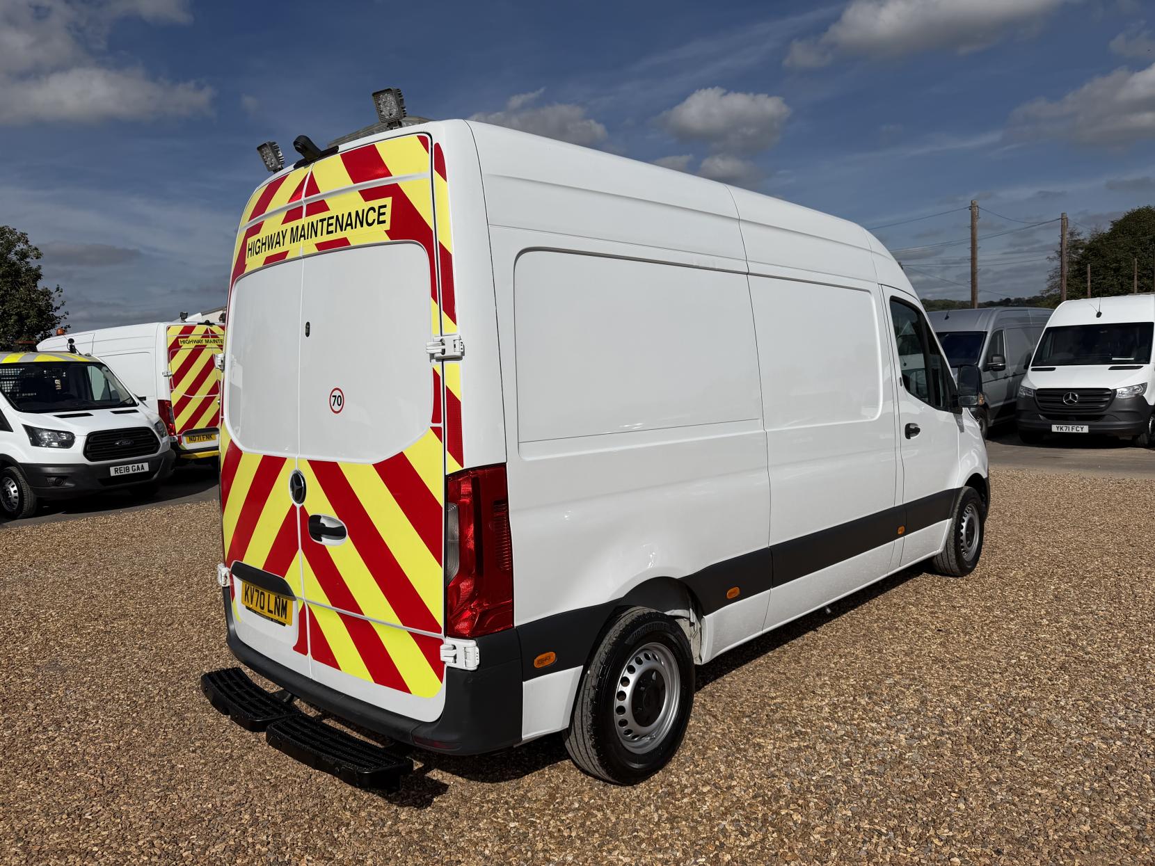 2020 Mercedes-Benz Sprinter 2.1 314 CDI Panel Van 5dr Diesel Manual FWD L2 H2 Euro 6 (143 ps) - Thumbnail 11