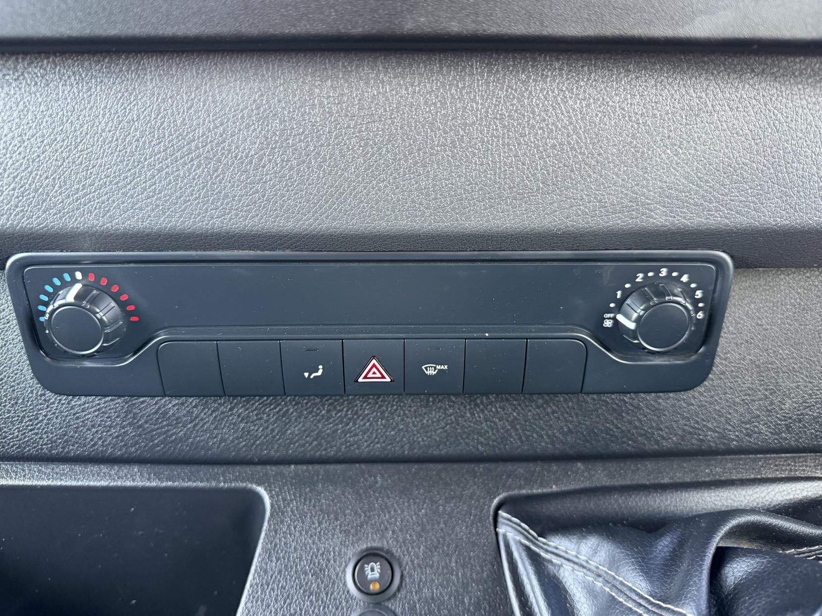 2020 Mercedes-Benz Sprinter 2.1 314 CDI Panel Van 5dr Diesel Manual FWD L2 H2 Euro 6 (143 ps) - Thumbnail 23